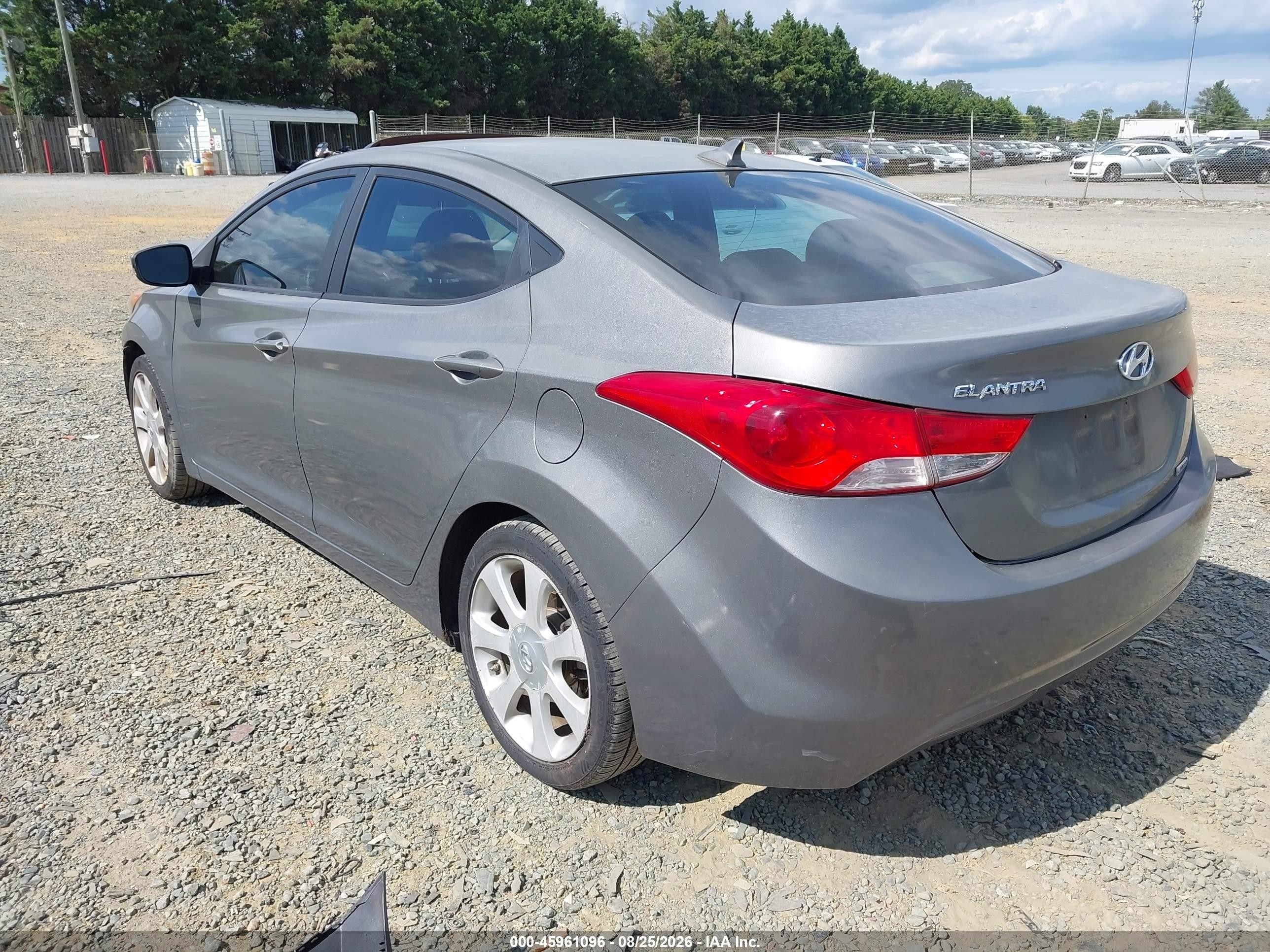 2013 Hyundai Elantra Limited Gray vin: KMHDH4AEXDU562445