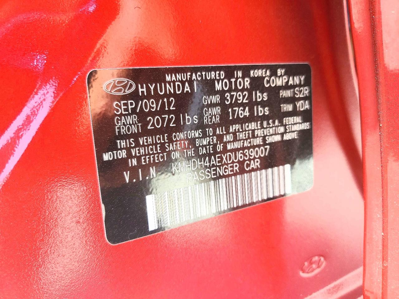 2013 Hyundai Elantra Limited Burgundy vin: KMHDH4AEXDU639007