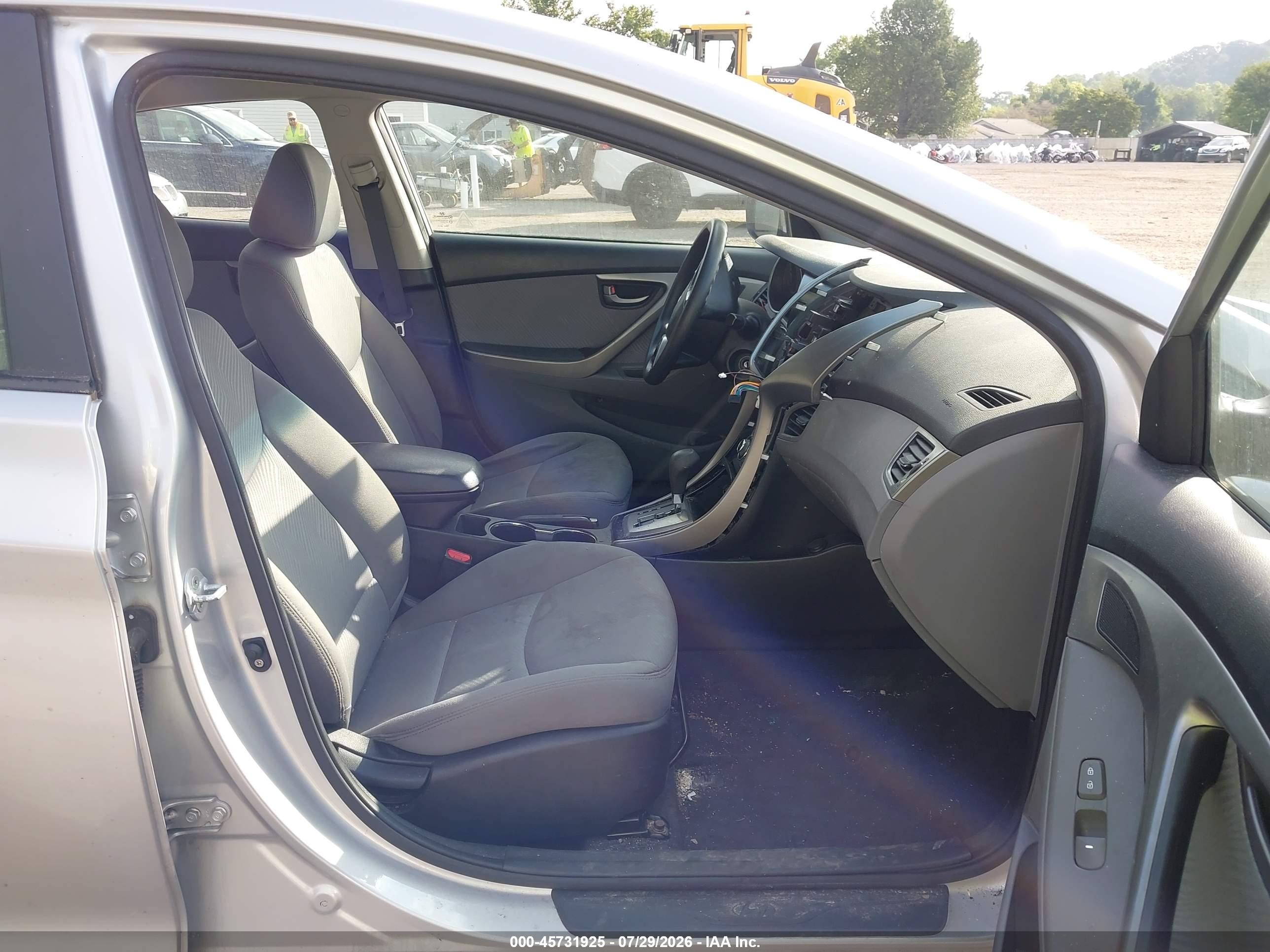 2013 Hyundai Elantra Gls Silver vin: KMHDH4AEXDU668149