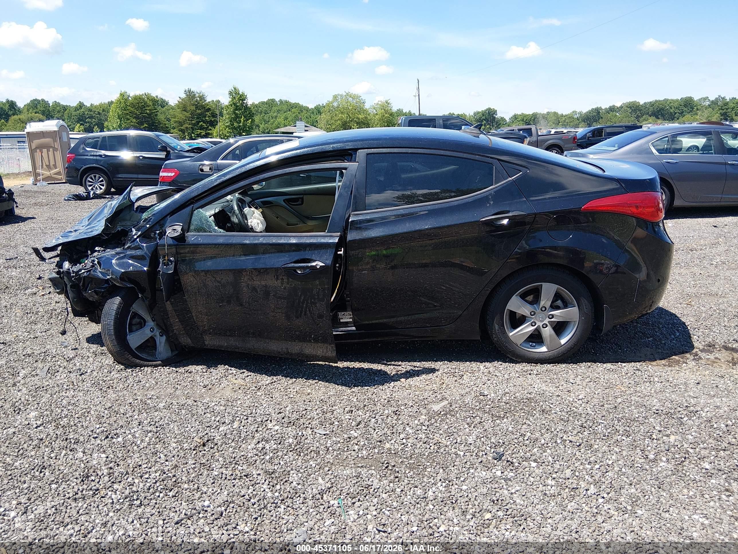2013 Hyundai Elantra Gls Black vin: KMHDH4AEXDU677059