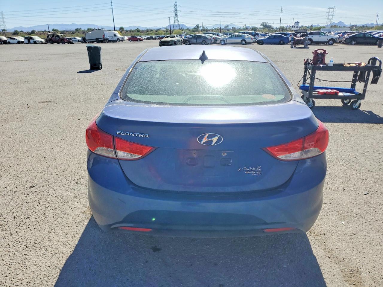 2013 Hyundai Elantra Gls Blue vin: KMHDH4AEXDU685016