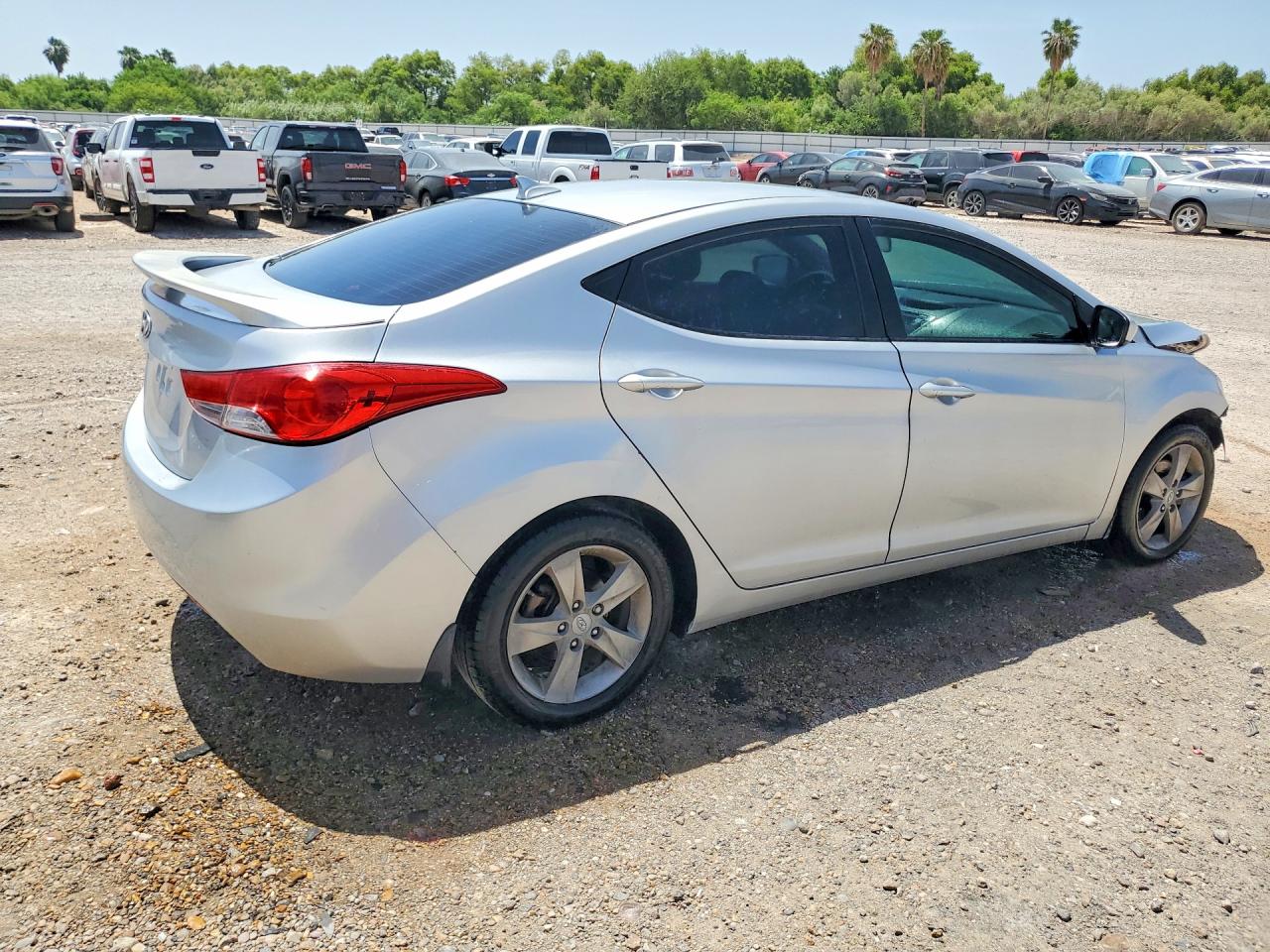 2013 Hyundai Elantra Gls Серебряный vin: KMHDH4AEXDU781292