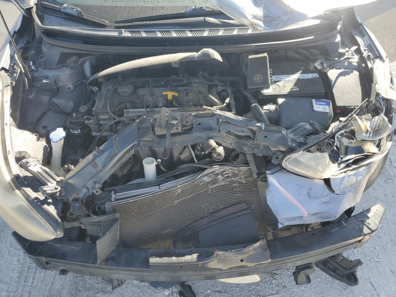 2013 Hyundai Elantra Gls Gray vin: KMHDH4AEXDU808748