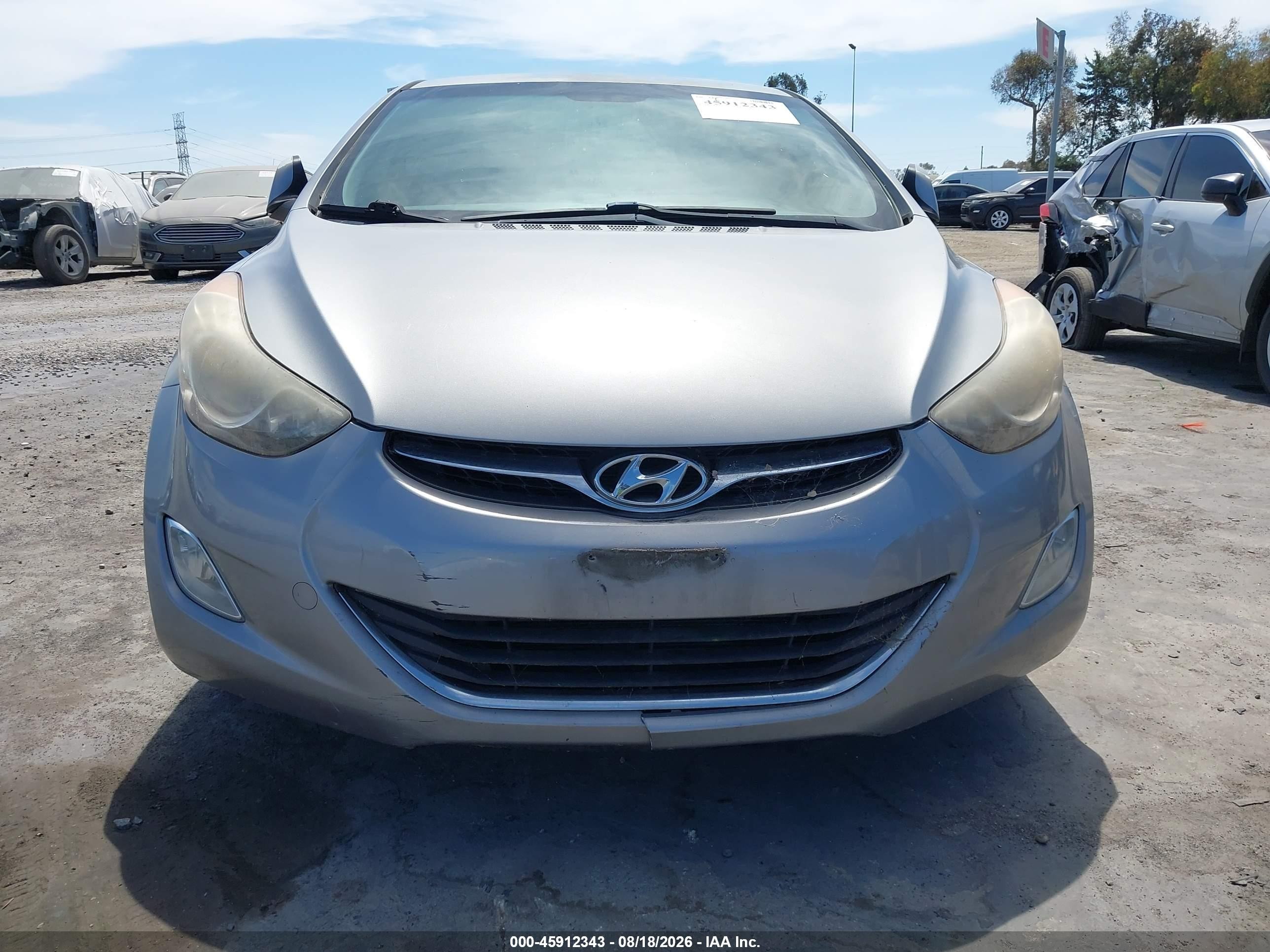 2013 Hyundai Elantra Gls Silver vin: KMHDH4AEXDU810371