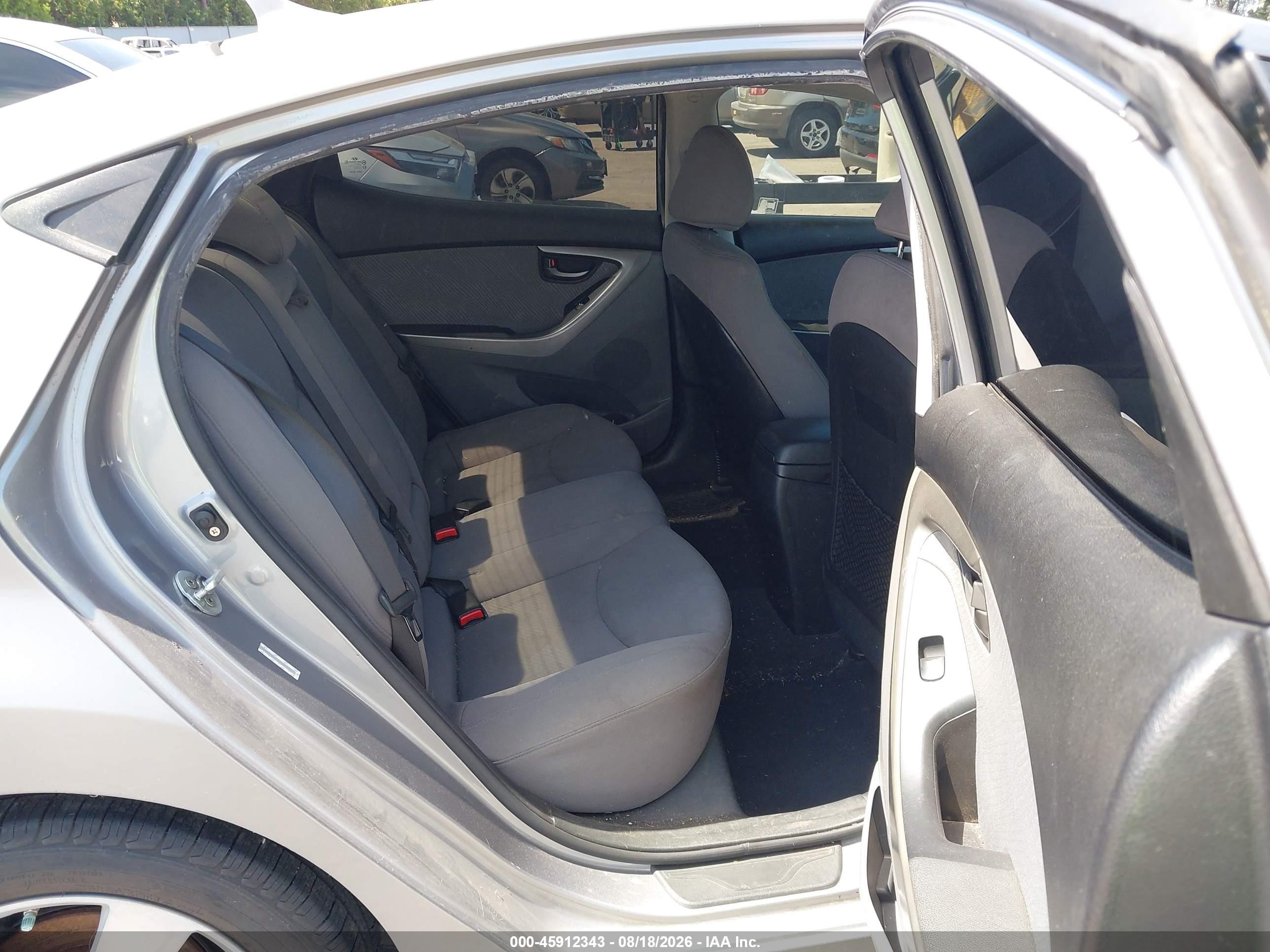 2013 Hyundai Elantra Gls Silver vin: KMHDH4AEXDU810371