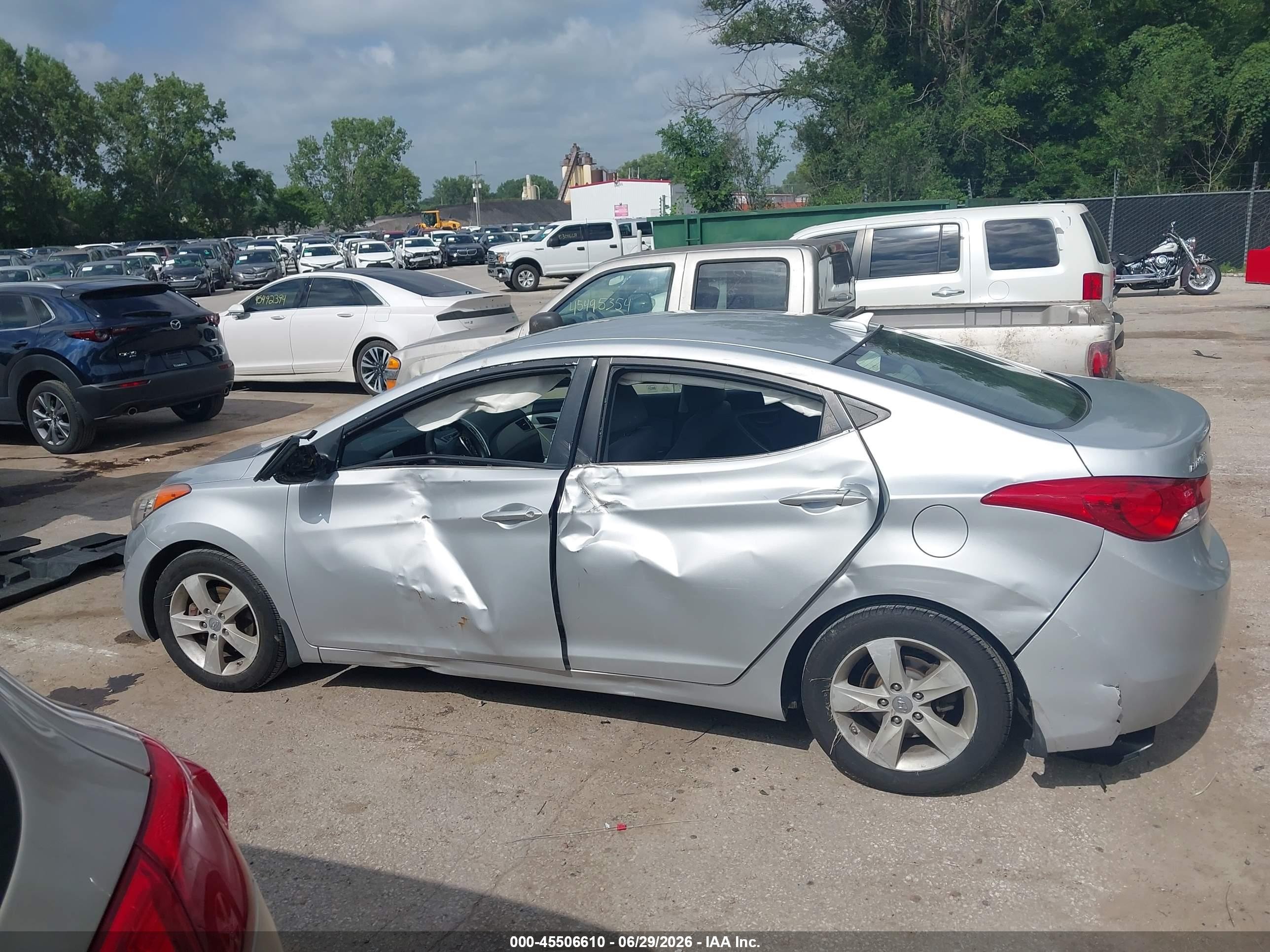 2013 Hyundai Elantra Gls Gray vin: KMHDH4AEXDU837151