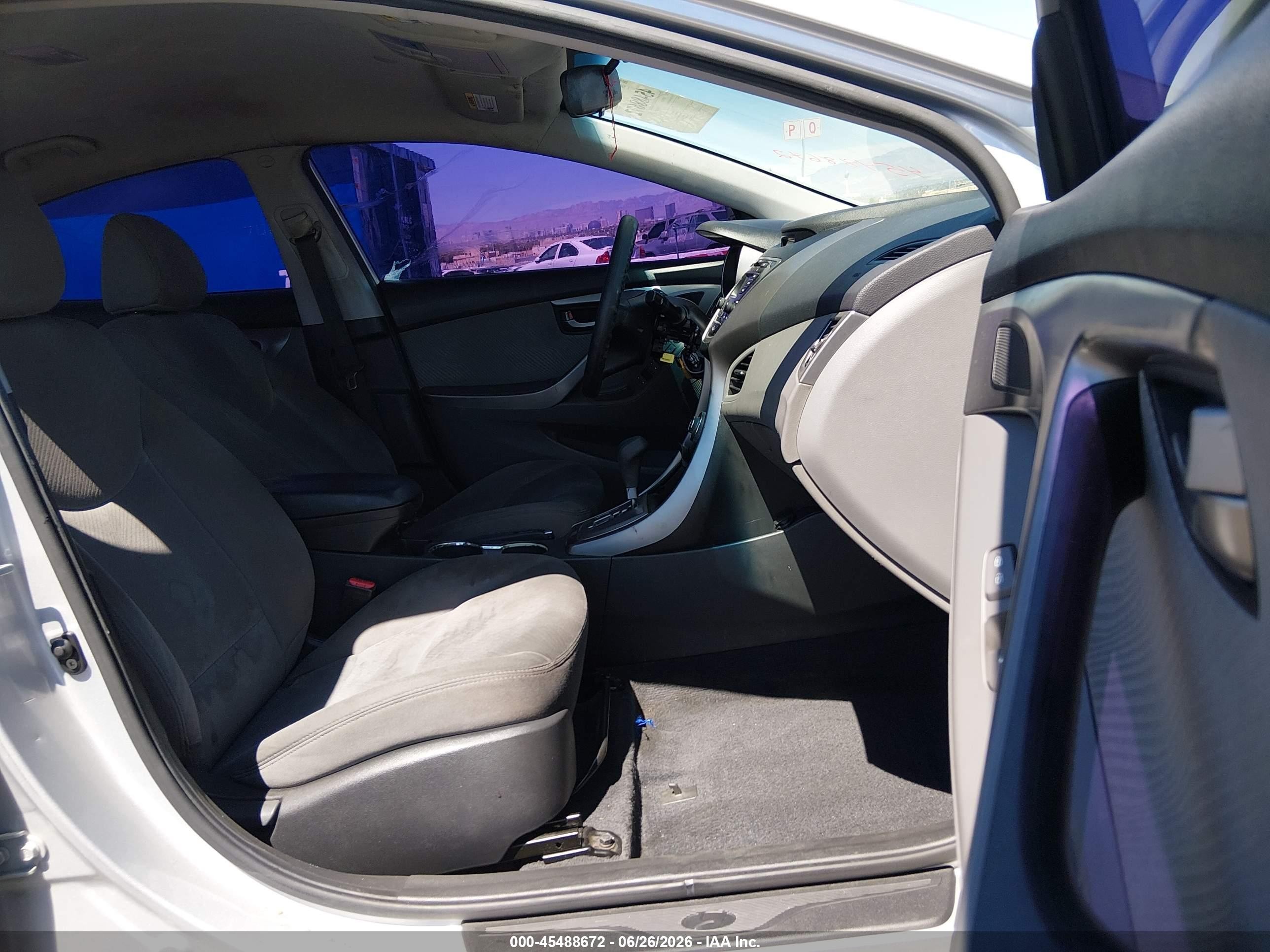 2013 Hyundai Elantra Gls Silver vin: KMHDH4AEXDU849221