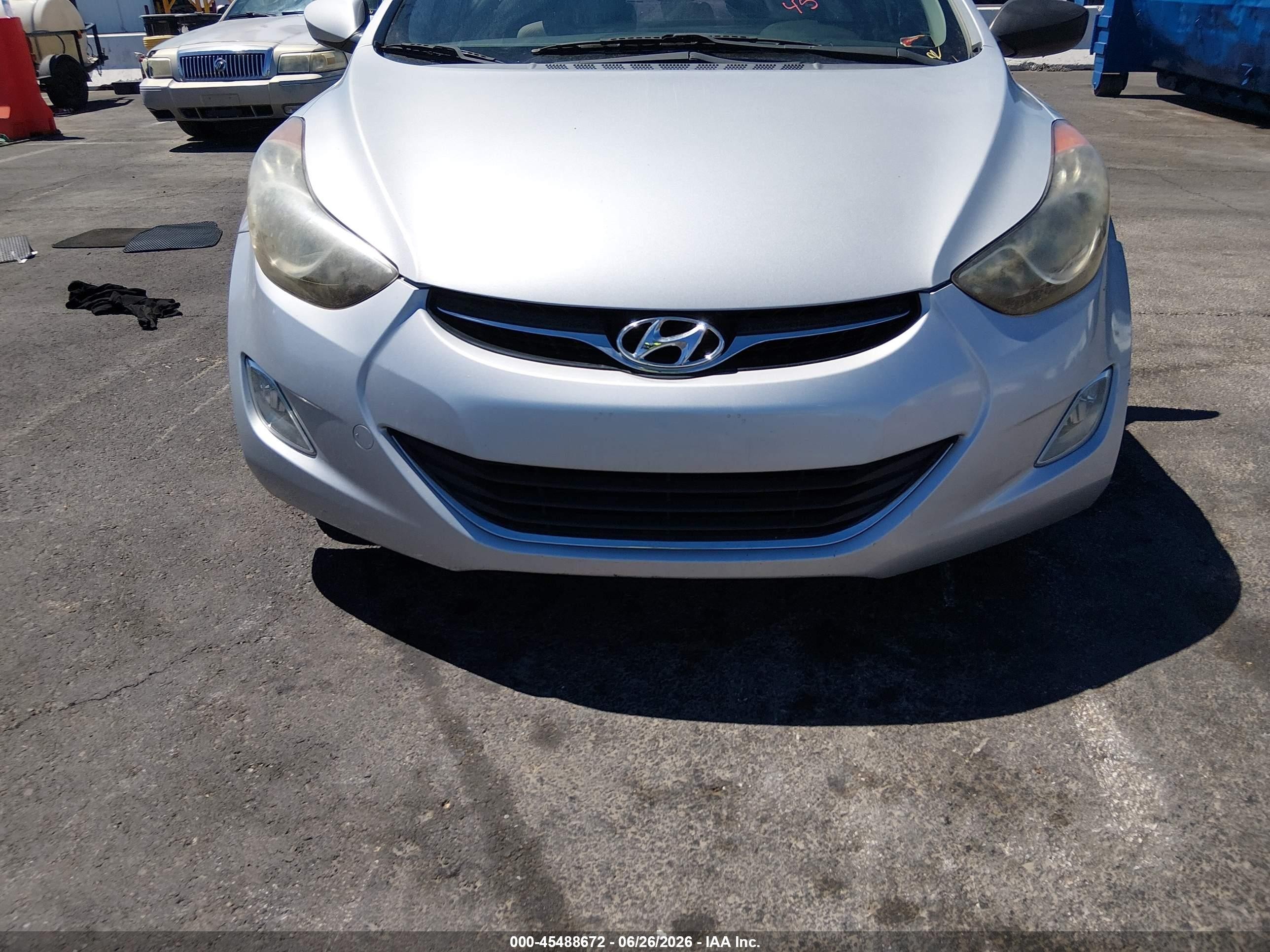2013 Hyundai Elantra Gls Silver vin: KMHDH4AEXDU849221