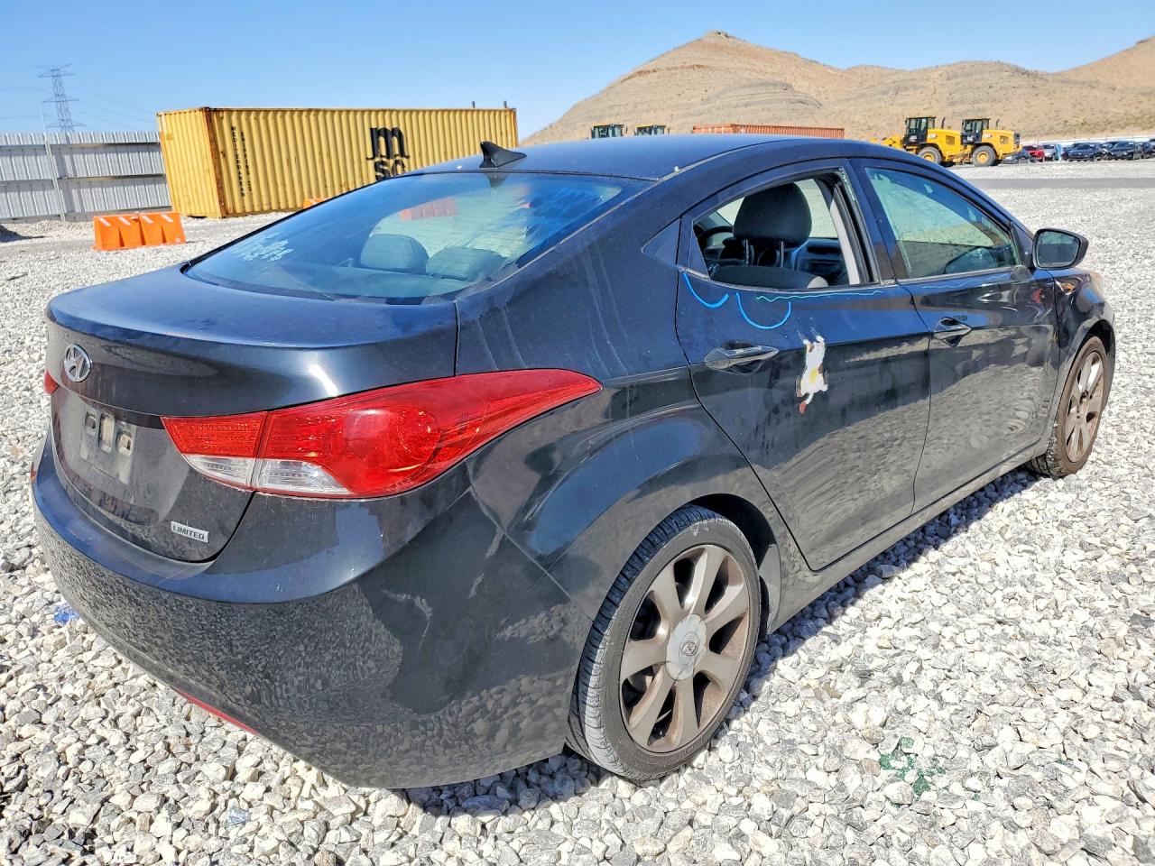 2013 Hyundai Elantra Limited Black vin: KMHDH4AEXDU914696