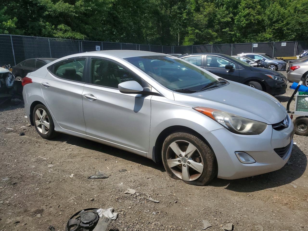 2013 Hyundai Elantra Gls Silver vin: KMHDH4AEXDU923429
