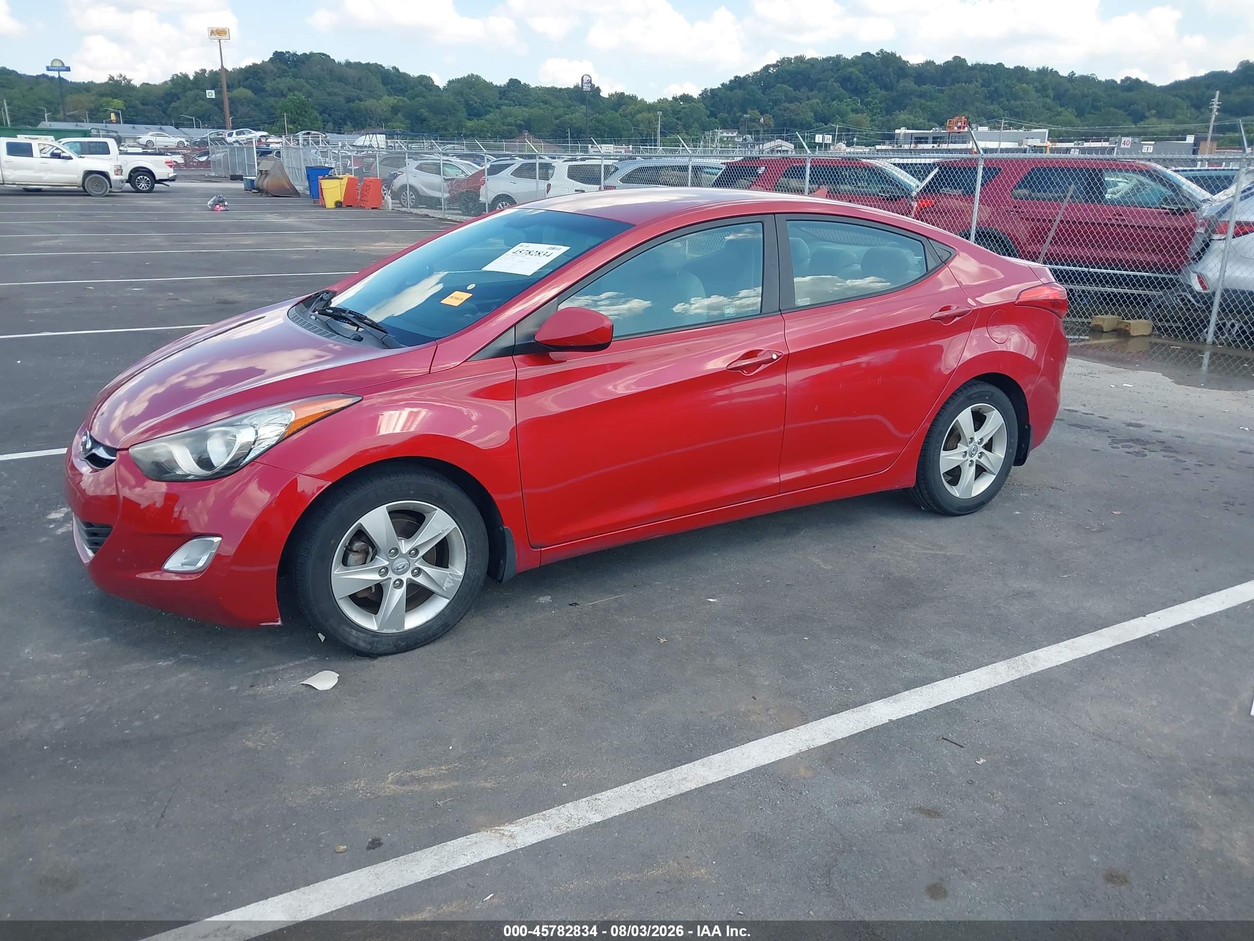 2013 Hyundai Elantra Gls Red vin: KMHDH4AEXDU942613