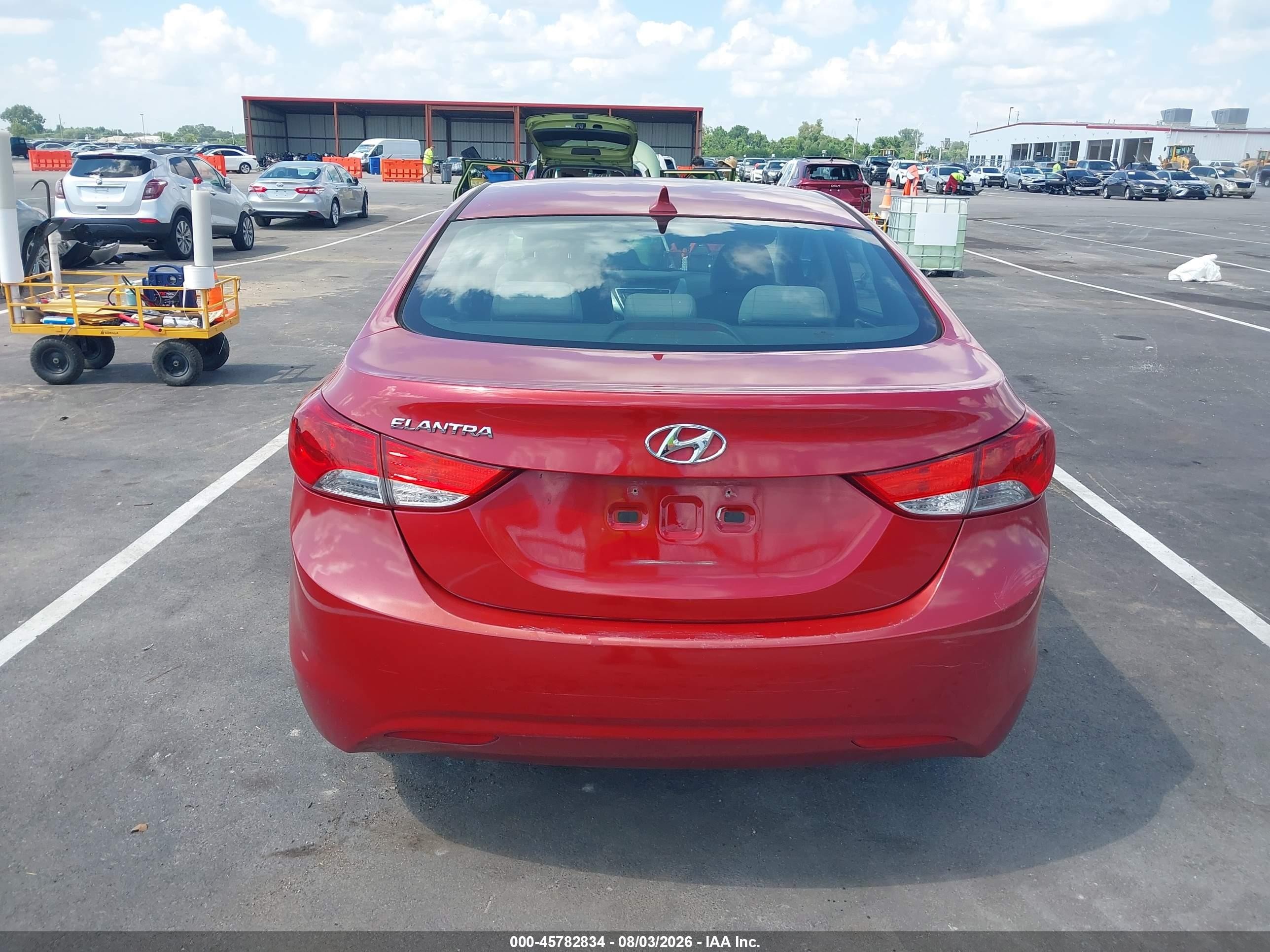 2013 Hyundai Elantra Gls Red vin: KMHDH4AEXDU942613