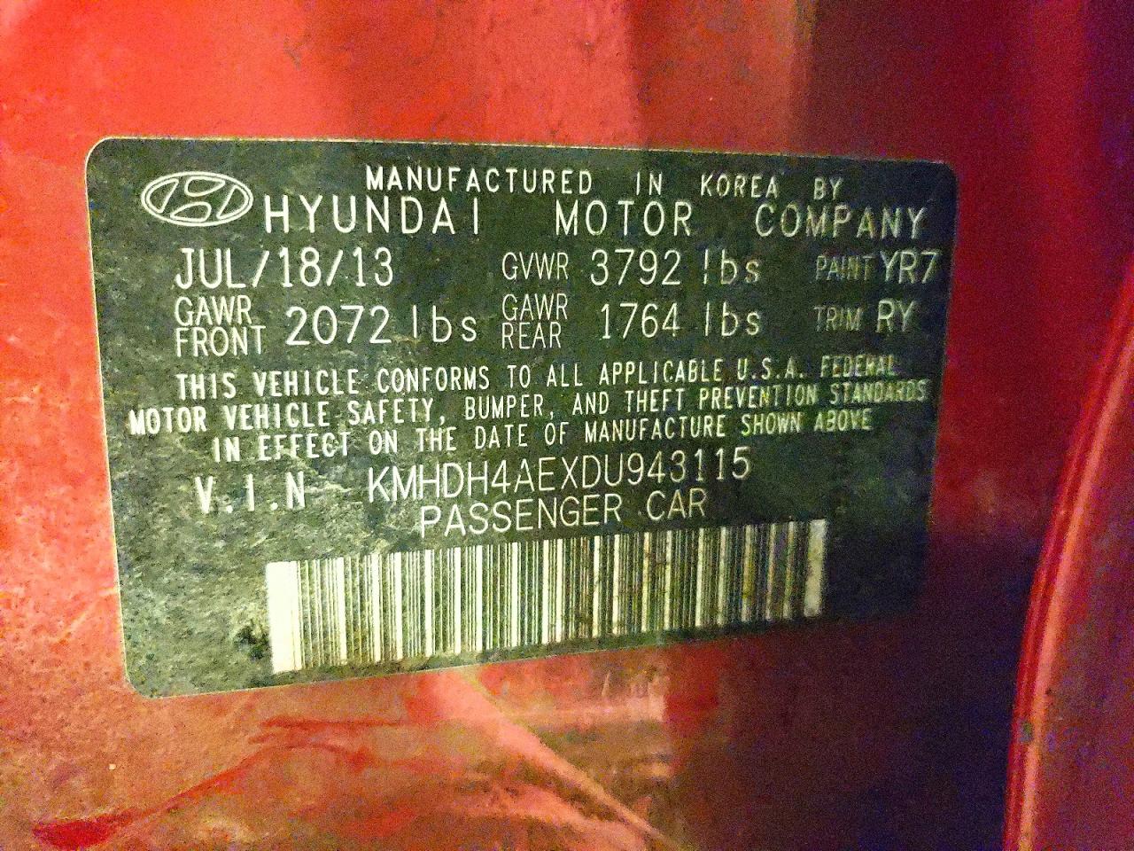 2013 Hyun Elantra Maroon vin: KMHDH4AEXDU943115