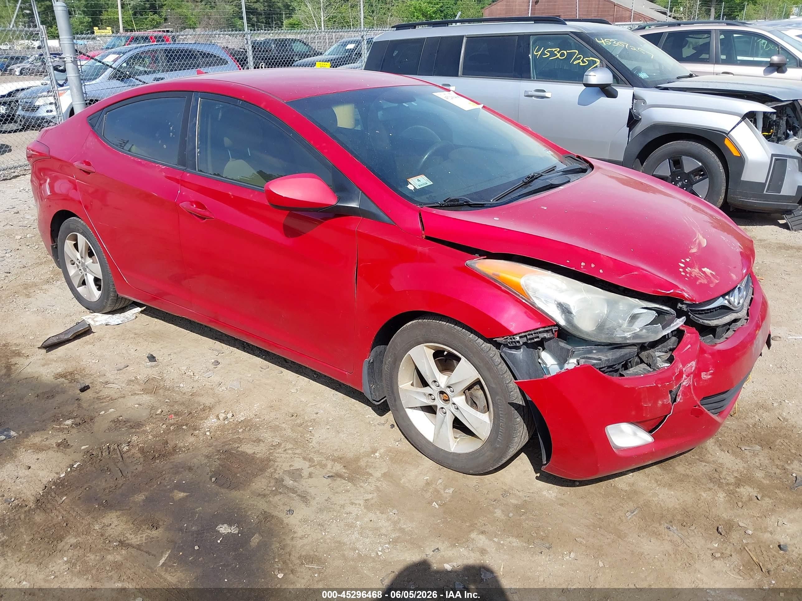 2013 Hyundai Elantra Gls Red vin: KMHDH4AEXDU945866