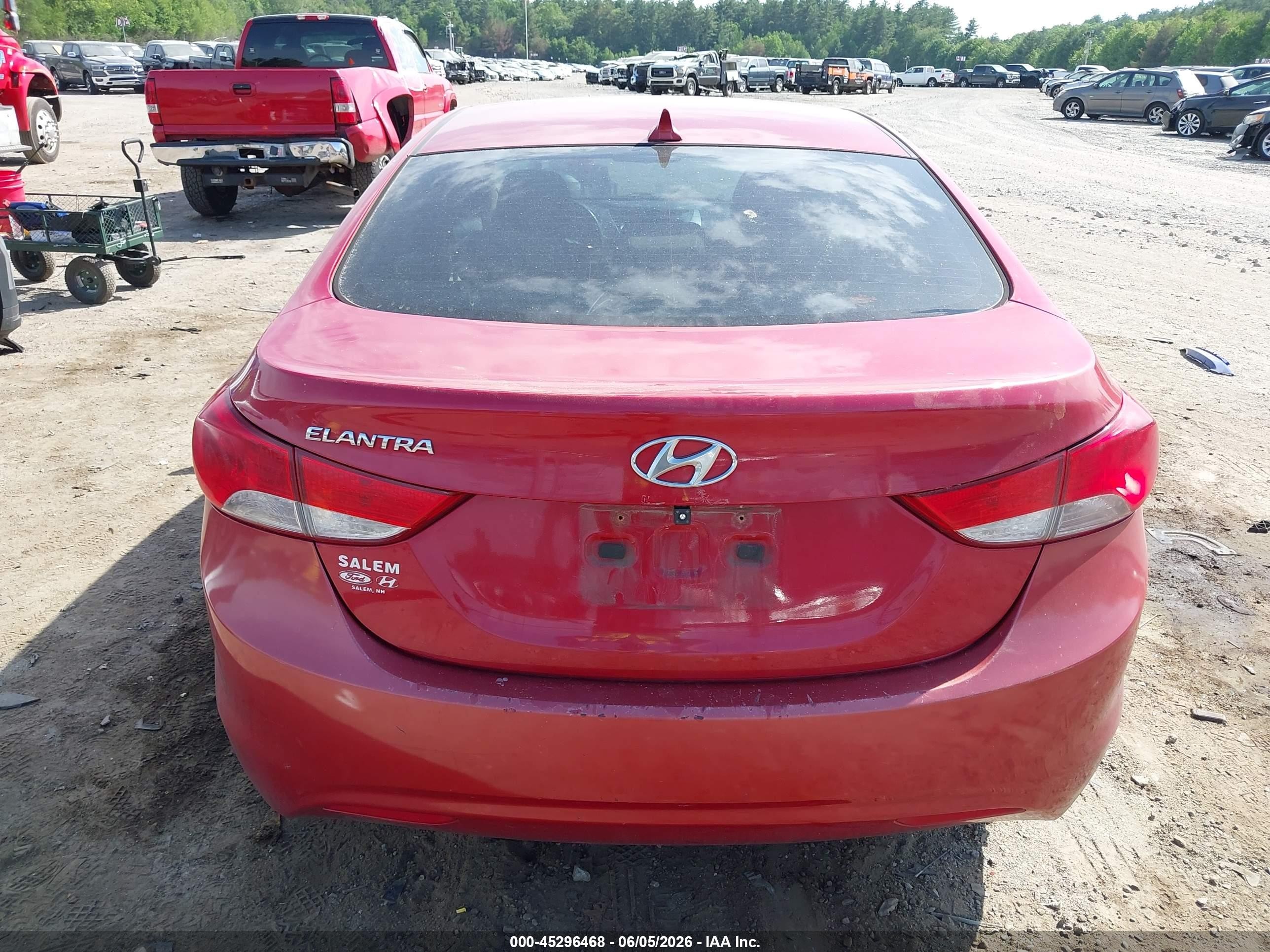 2013 Hyundai Elantra Gls Red vin: KMHDH4AEXDU945866