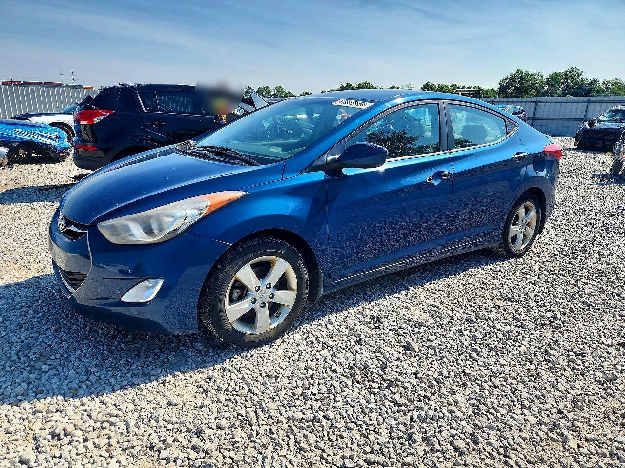 2013 Hyundai Elantra Gls Blue vin: KMHDH4AEXDU973151