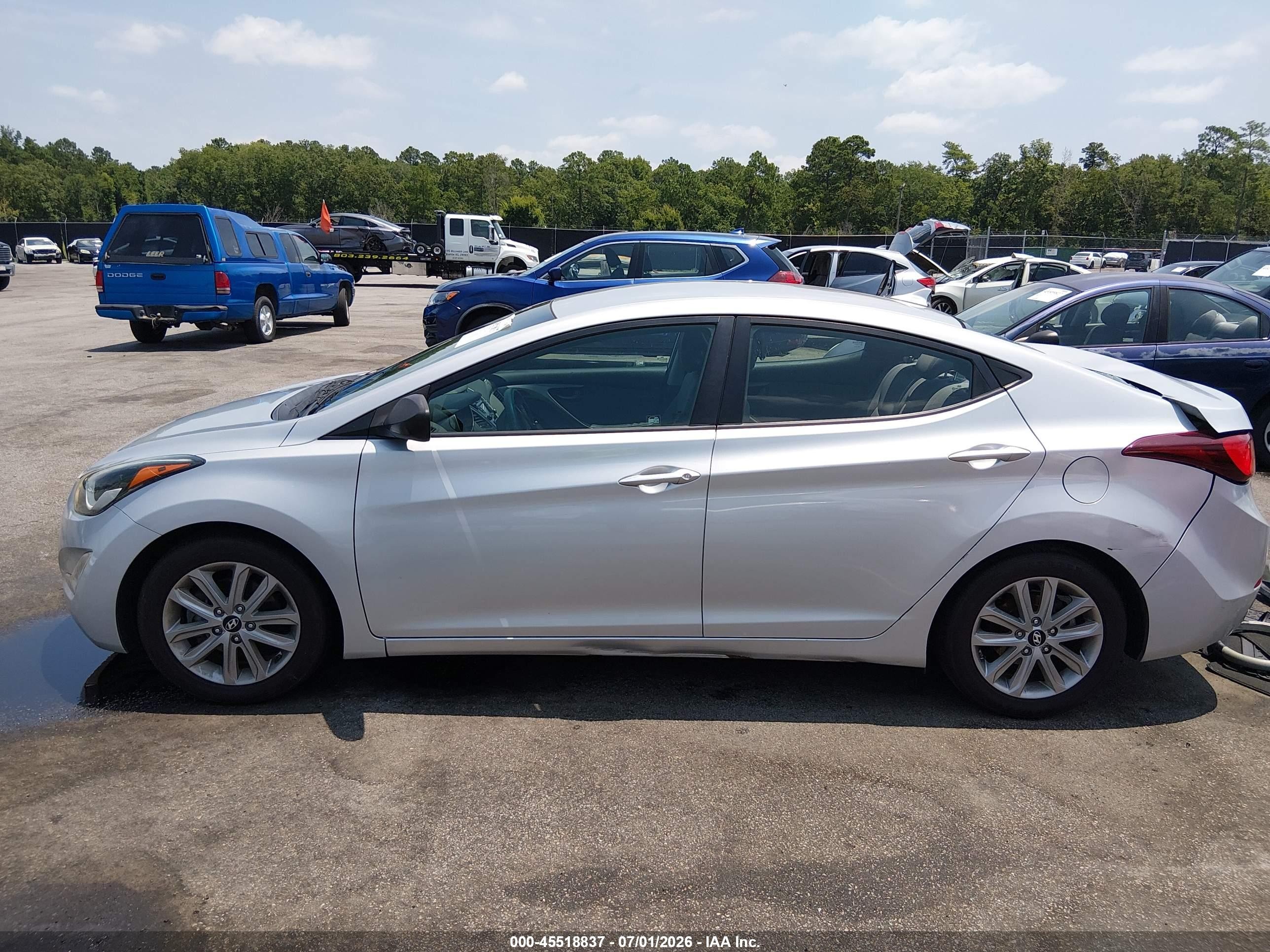 2014 Hyundai Elantra Se Silver vin: KMHDH4AEXEU038746