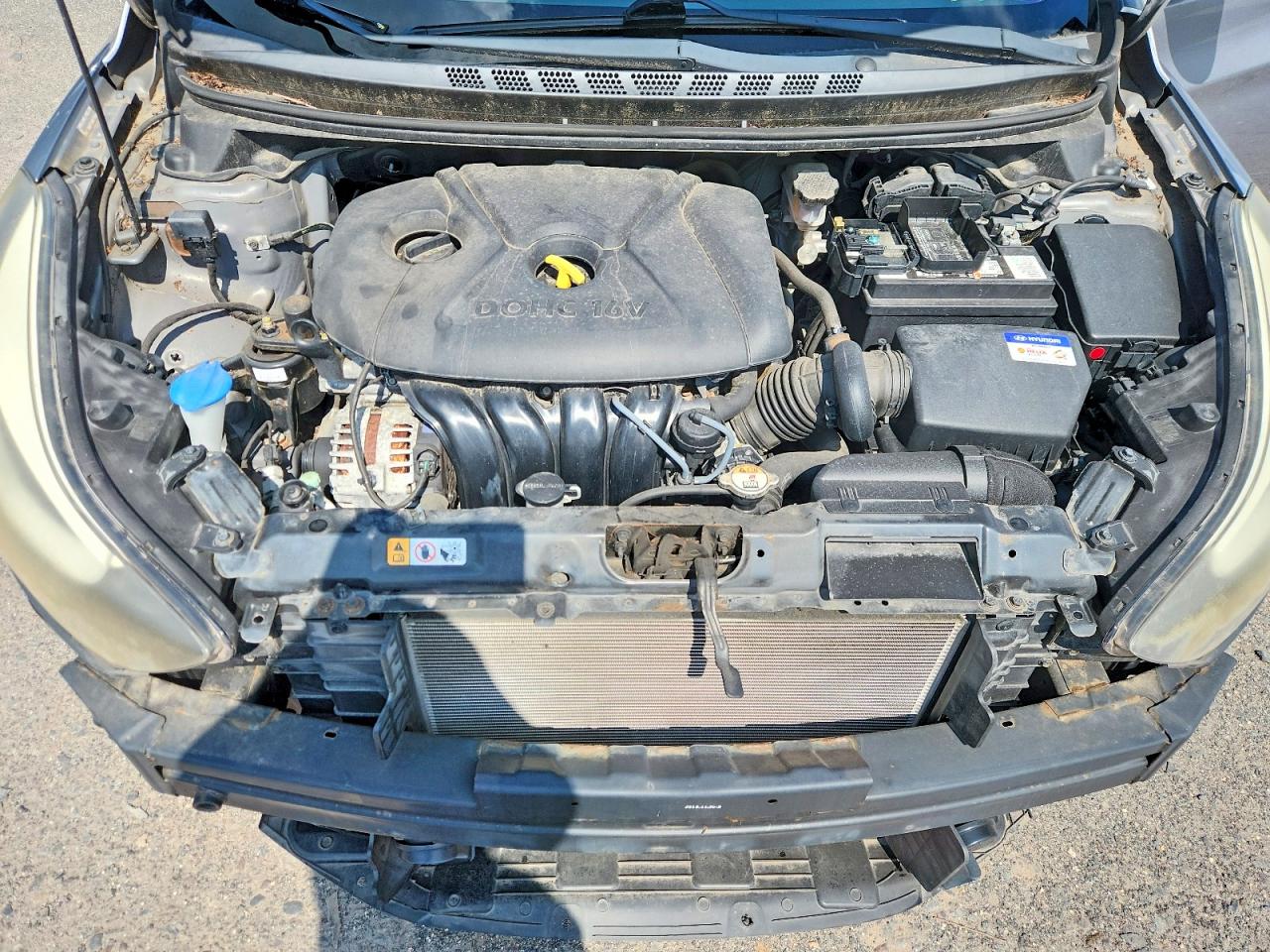 2014 Hyundai Elantra Se Silver vin: KMHDH4AEXEU048080