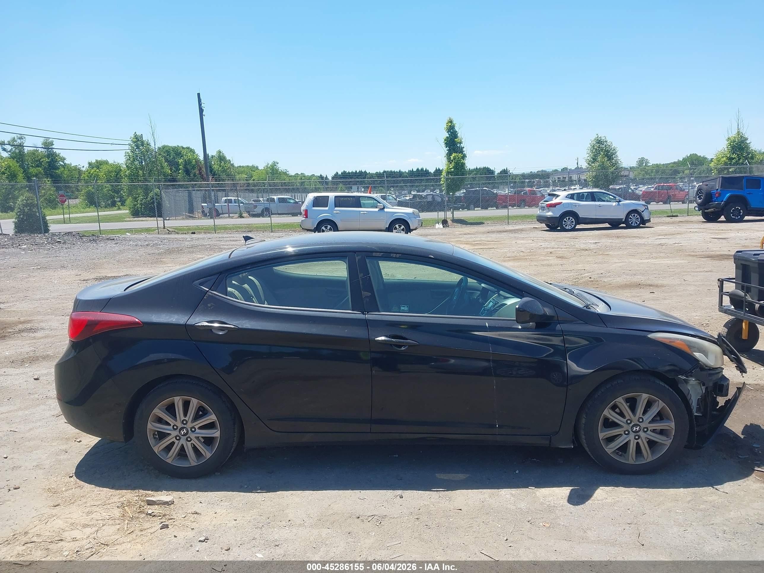 2014 Hyundai Elantra Se Black vin: KMHDH4AEXEU088840