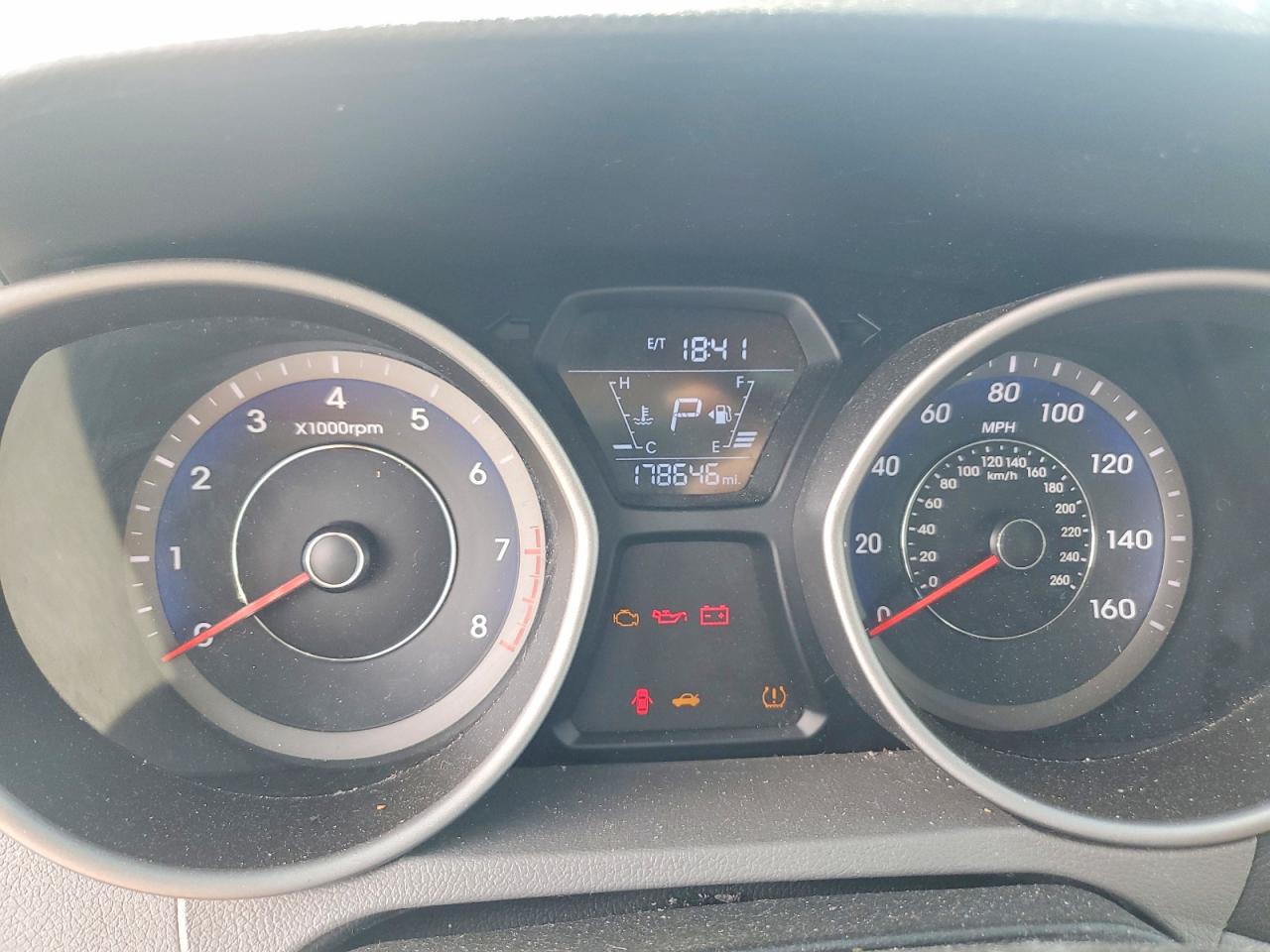2014 Hyundai Elantra Se Silver vin: KMHDH4AEXEU153038