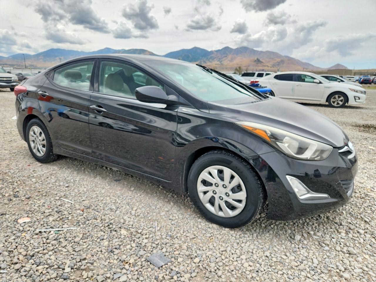 2014 Hyundai Elantra Se Black vin: KMHDH4AEXEU210578