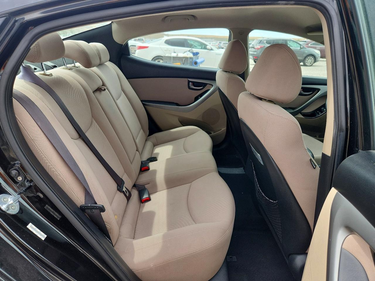 2014 Hyundai Elantra Se Black vin: KMHDH4AEXEU210578