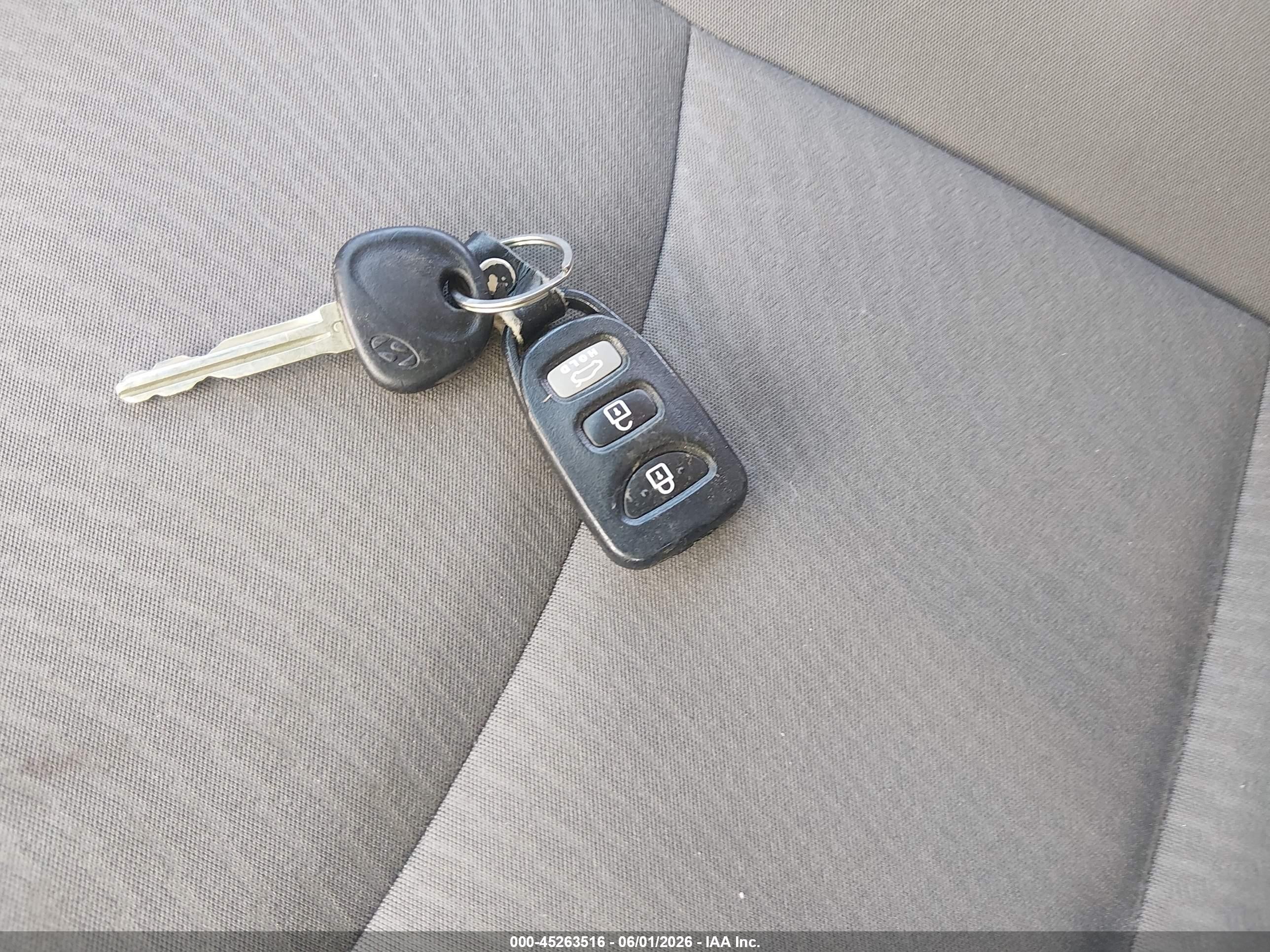 2015 Hyundai Elantra Se Silver vin: KMHDH4AEXFU222389