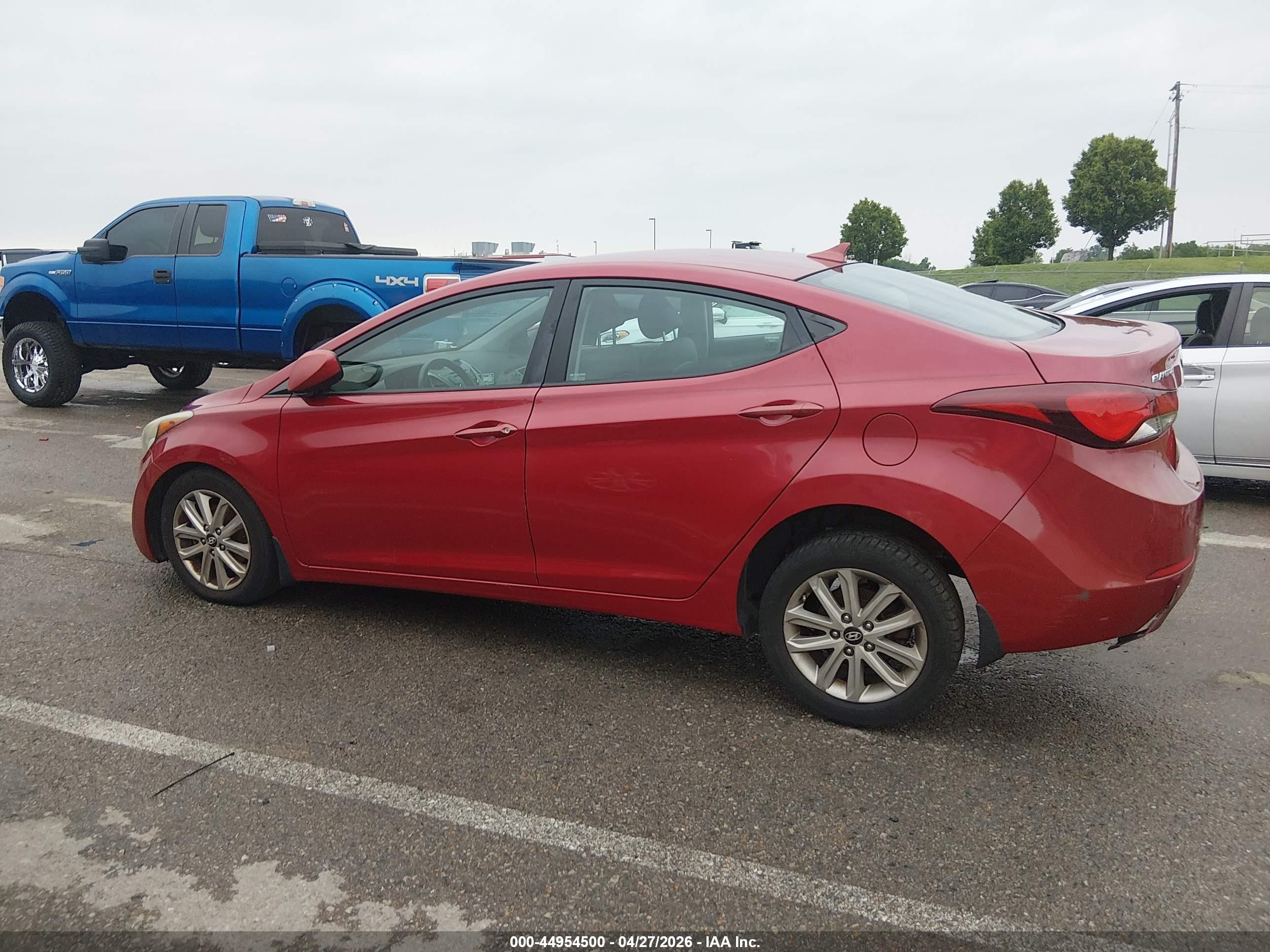 2015 Hyundai Elantra Se Burgundy vin: KMHDH4AEXFU225633