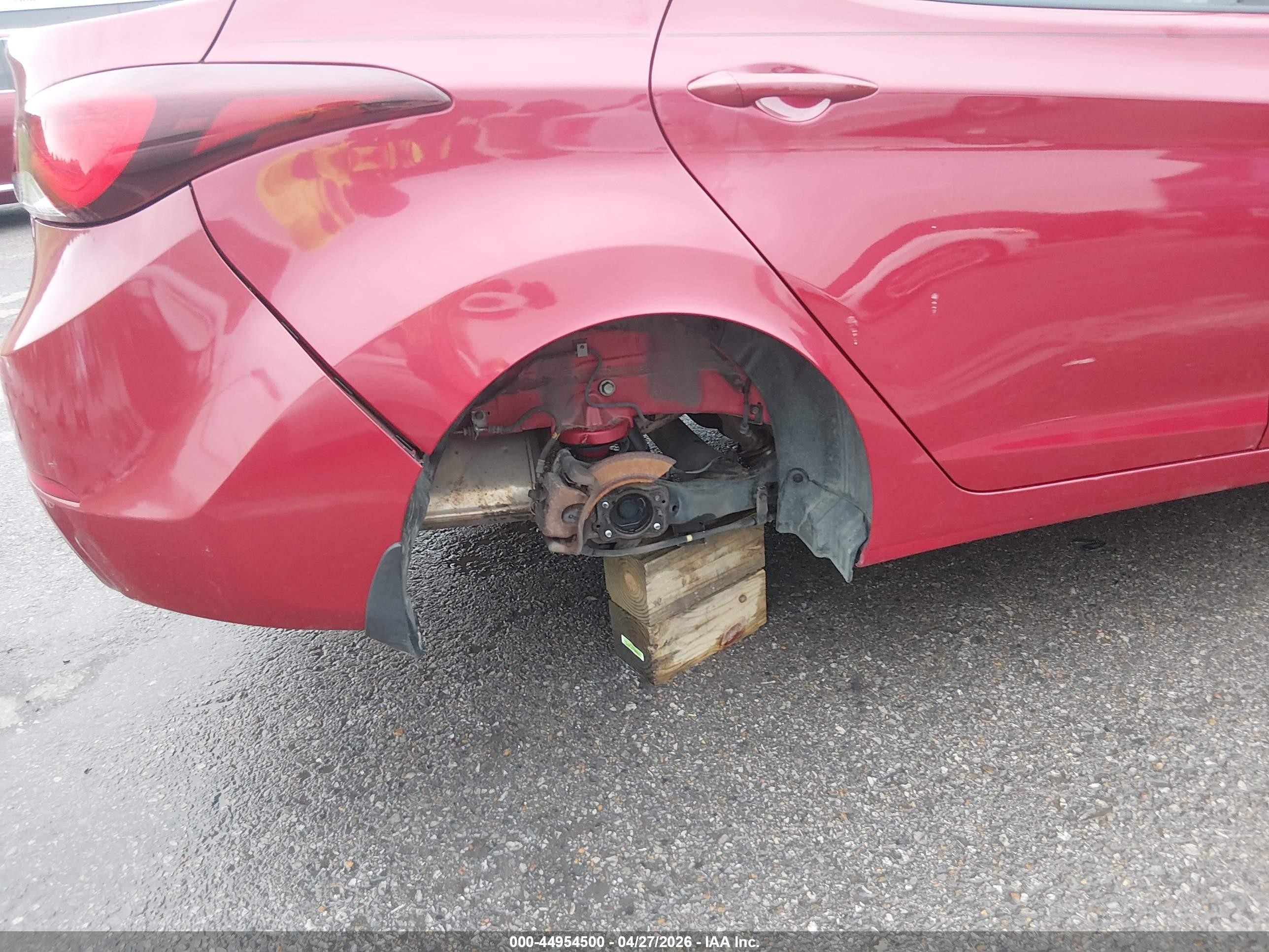 2015 Hyundai Elantra Se Burgundy vin: KMHDH4AEXFU225633