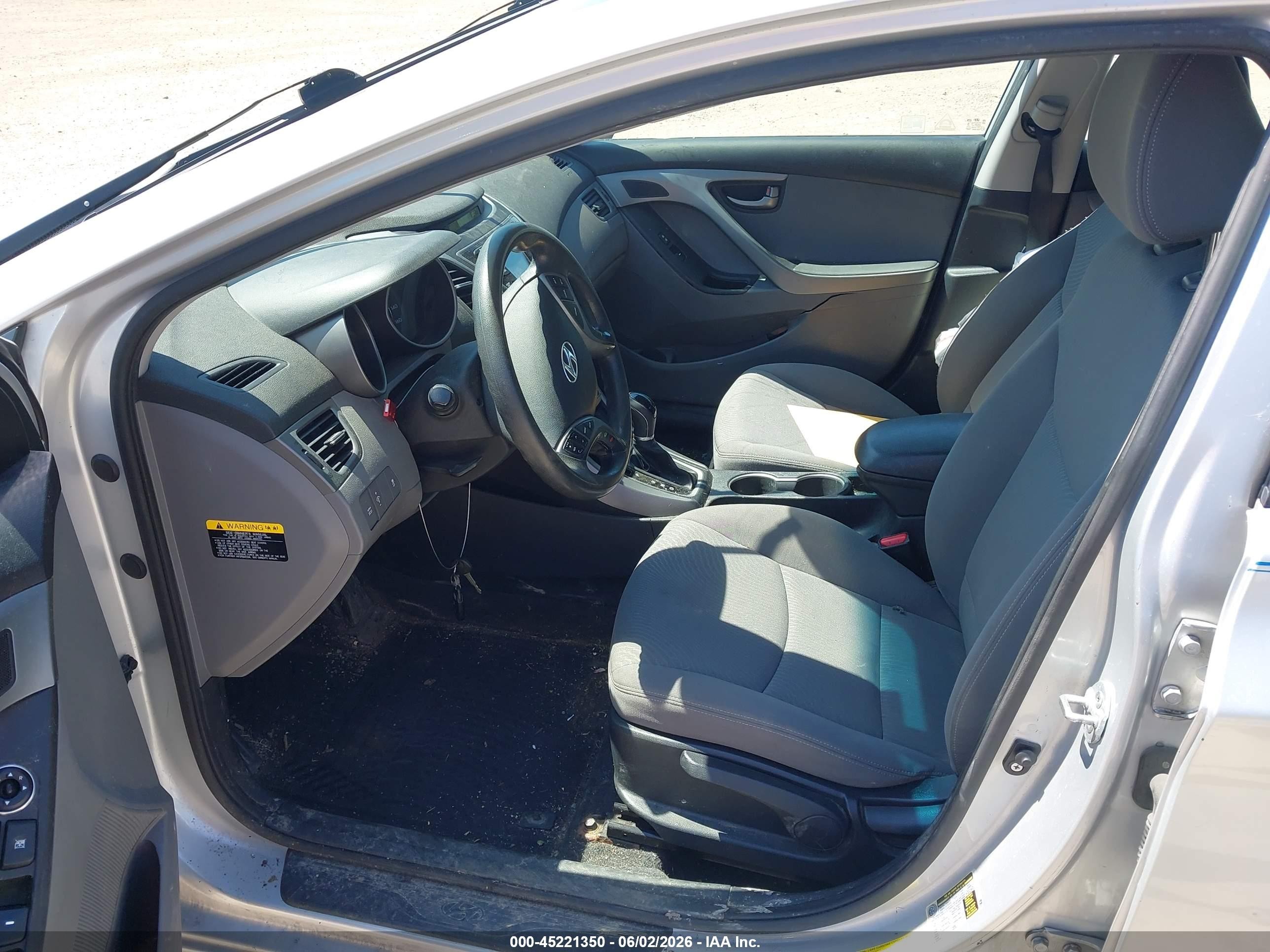 2015 Hyundai Elantra Se Silver vin: KMHDH4AEXFU235675