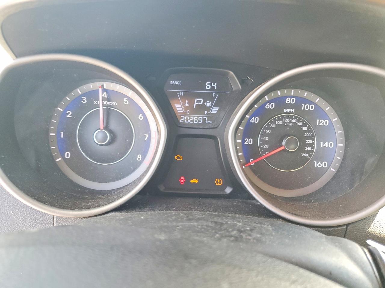 2015 Hyundai Elantra Limited Red vin: KMHDH4AEXFU299618