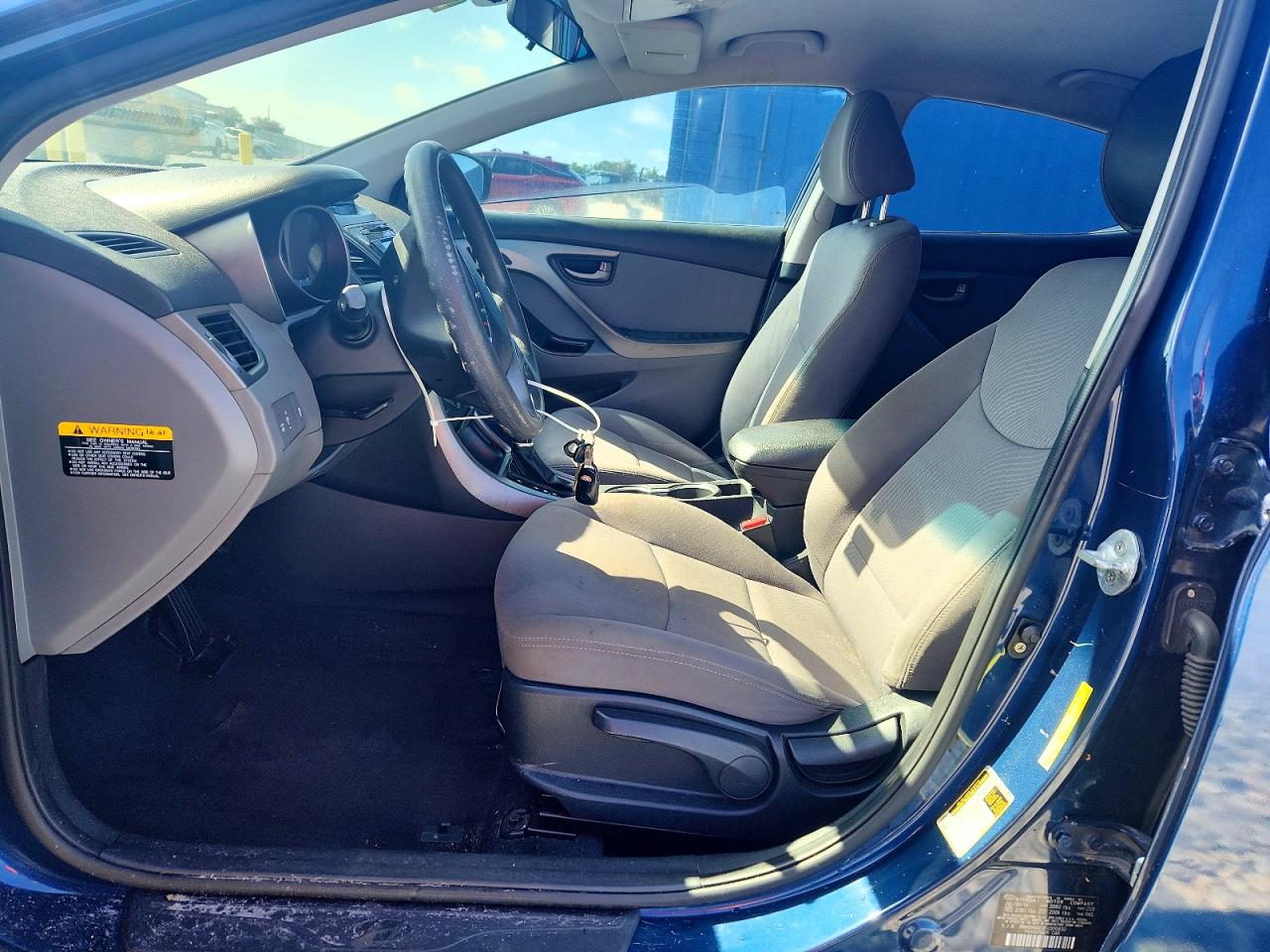 2015 Hyundai Elantra Se Blue vin: KMHDH4AEXFU300430