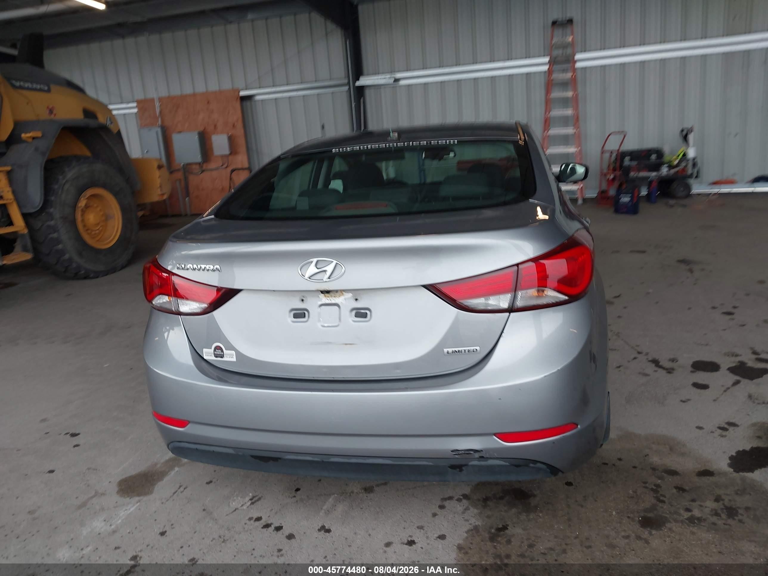 2015 Hyundai Elantra Limited Silver vin: KMHDH4AEXFU327515