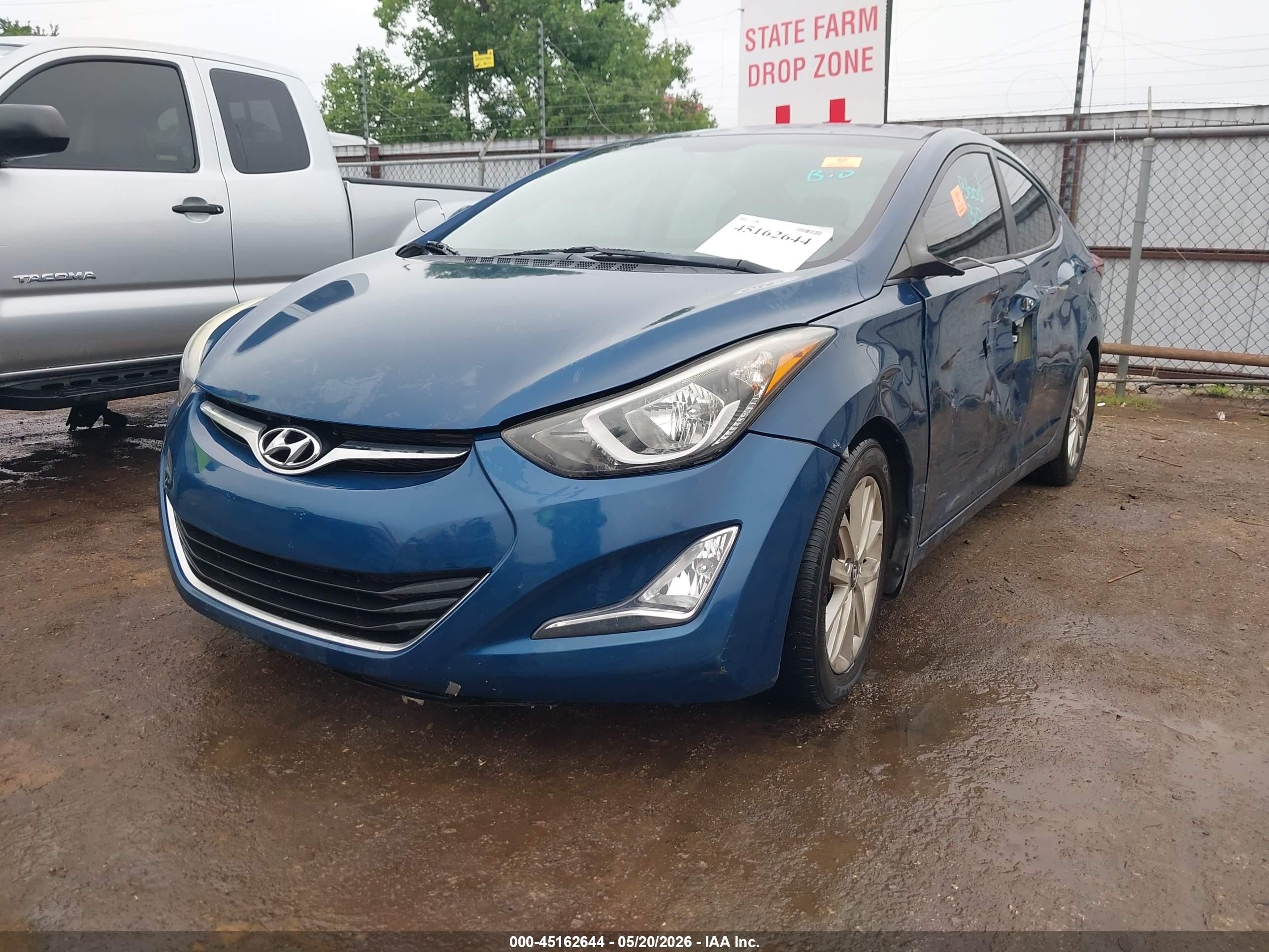 2015 Hyundai Elantra Se Blue vin: KMHDH4AEXFU331094