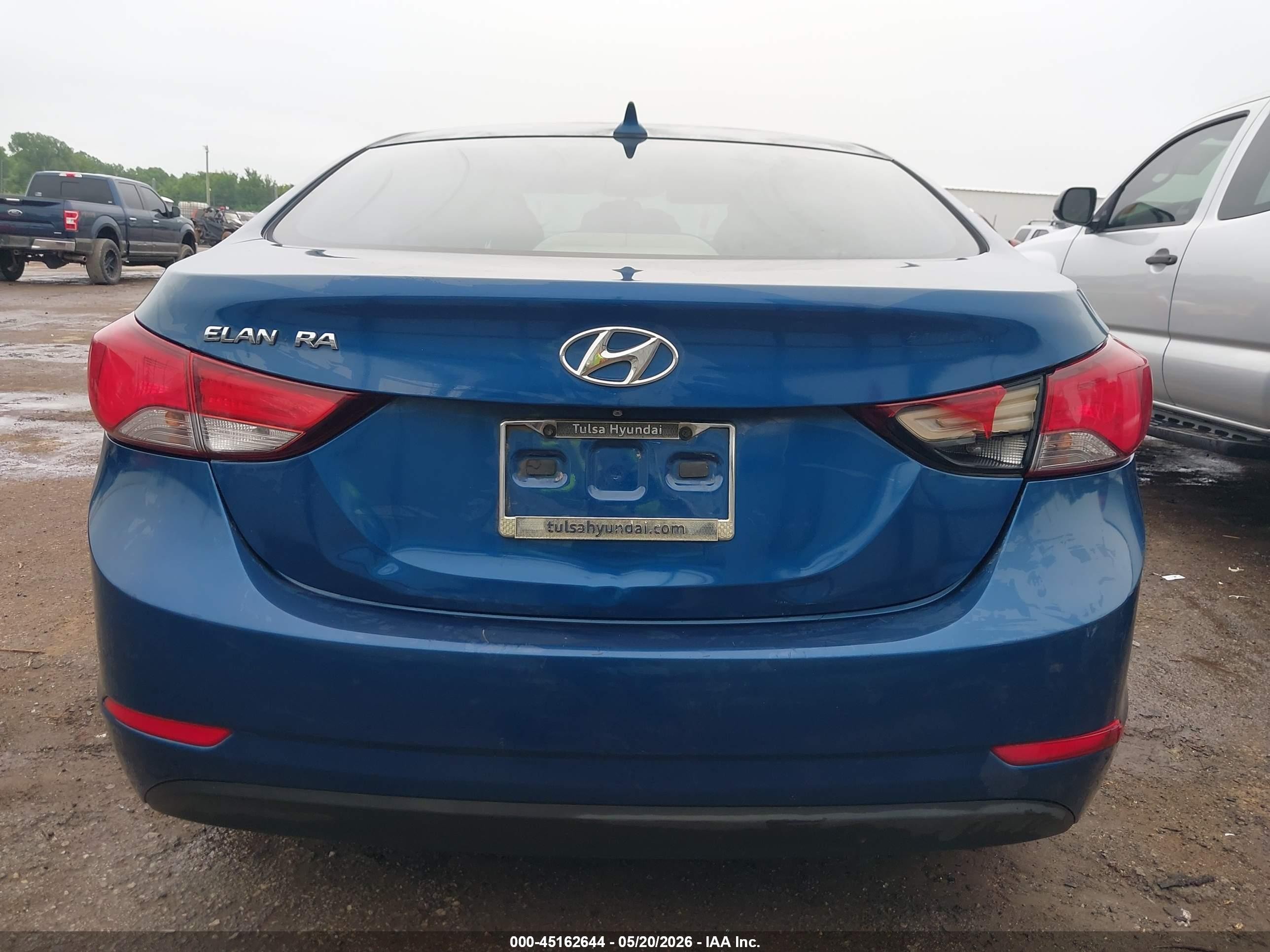 2015 Hyundai Elantra Se Blue vin: KMHDH4AEXFU331094