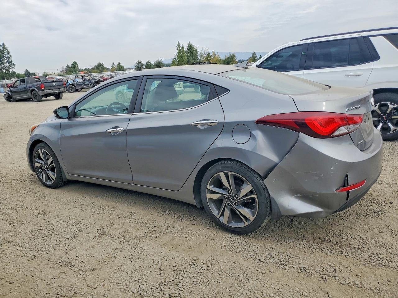 2015 Hyundai Elantra Limited Silver vin: KMHDH4AEXFU344458