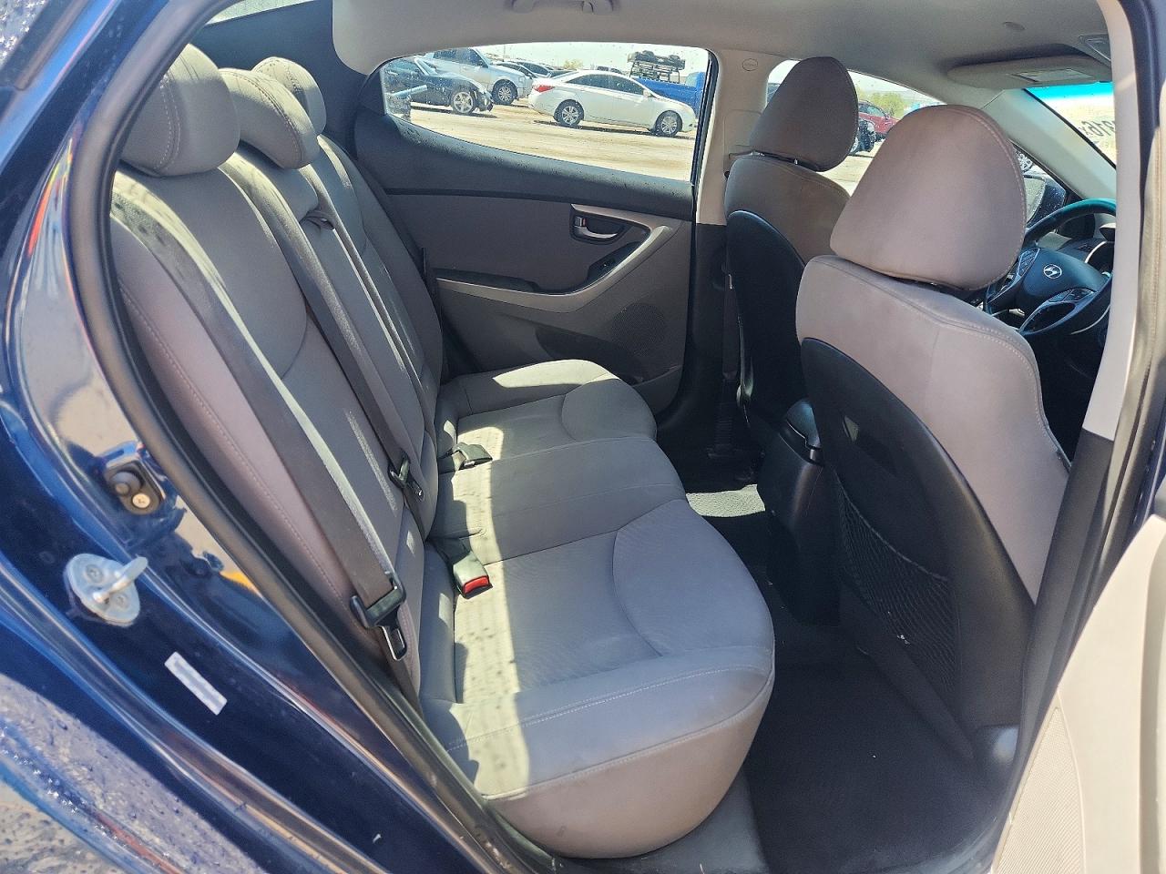 2015 Hyundai Elantra Se Blue vin: KMHDH4AEXFU357856
