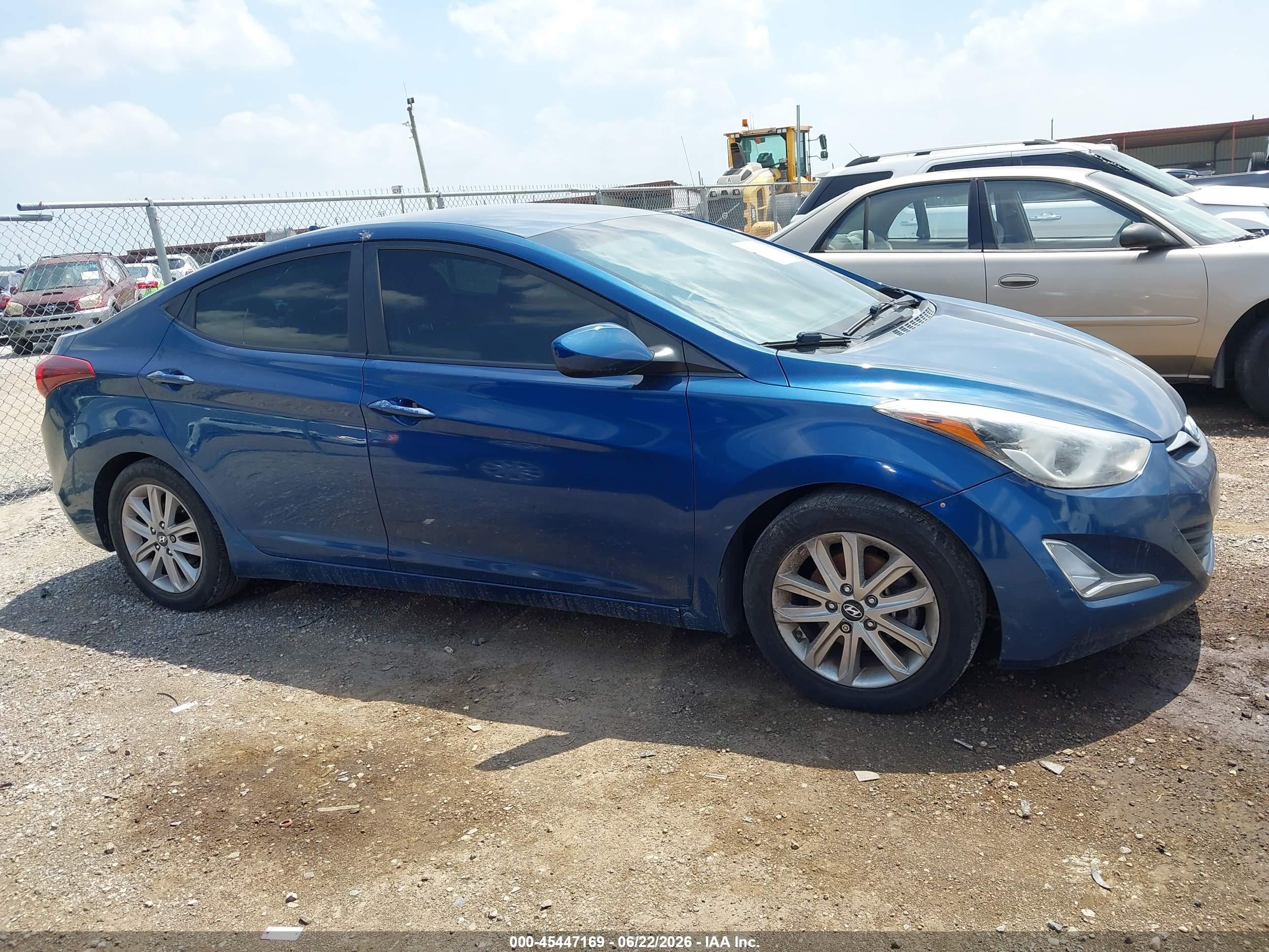 2015 Hyundai Elantra Se Blue vin: KMHDH4AEXFU358148
