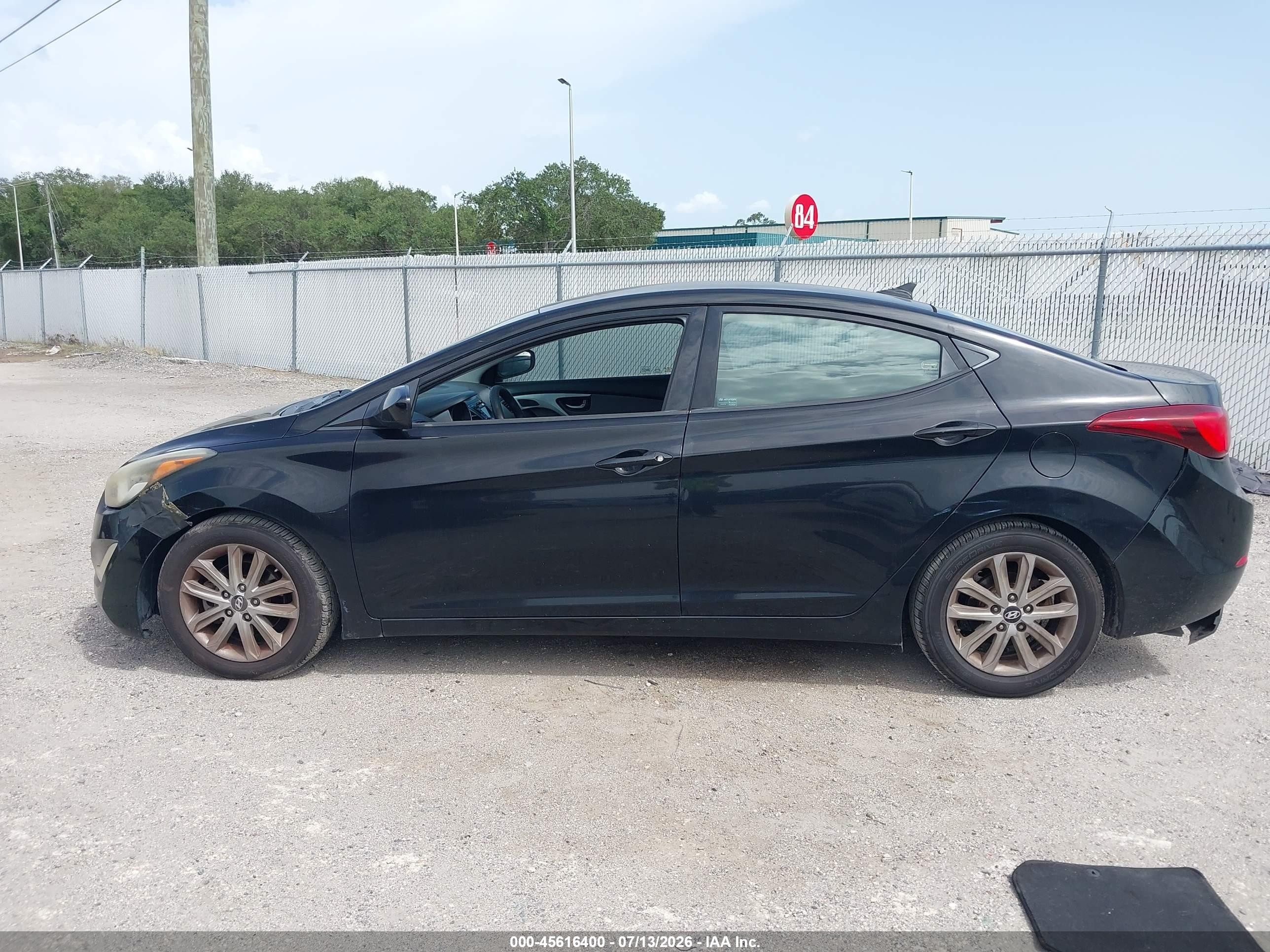 2015 Hyundai Elantra Se Black vin: KMHDH4AEXFU383986