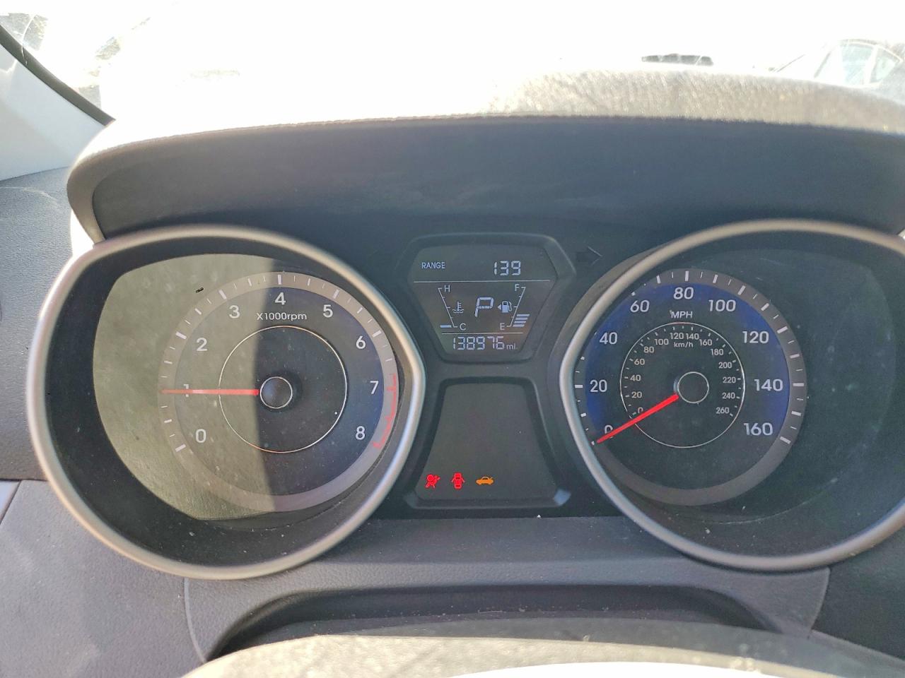 2015 Hyundai Elantra Silver vin: KMHDH4AEXFU419126