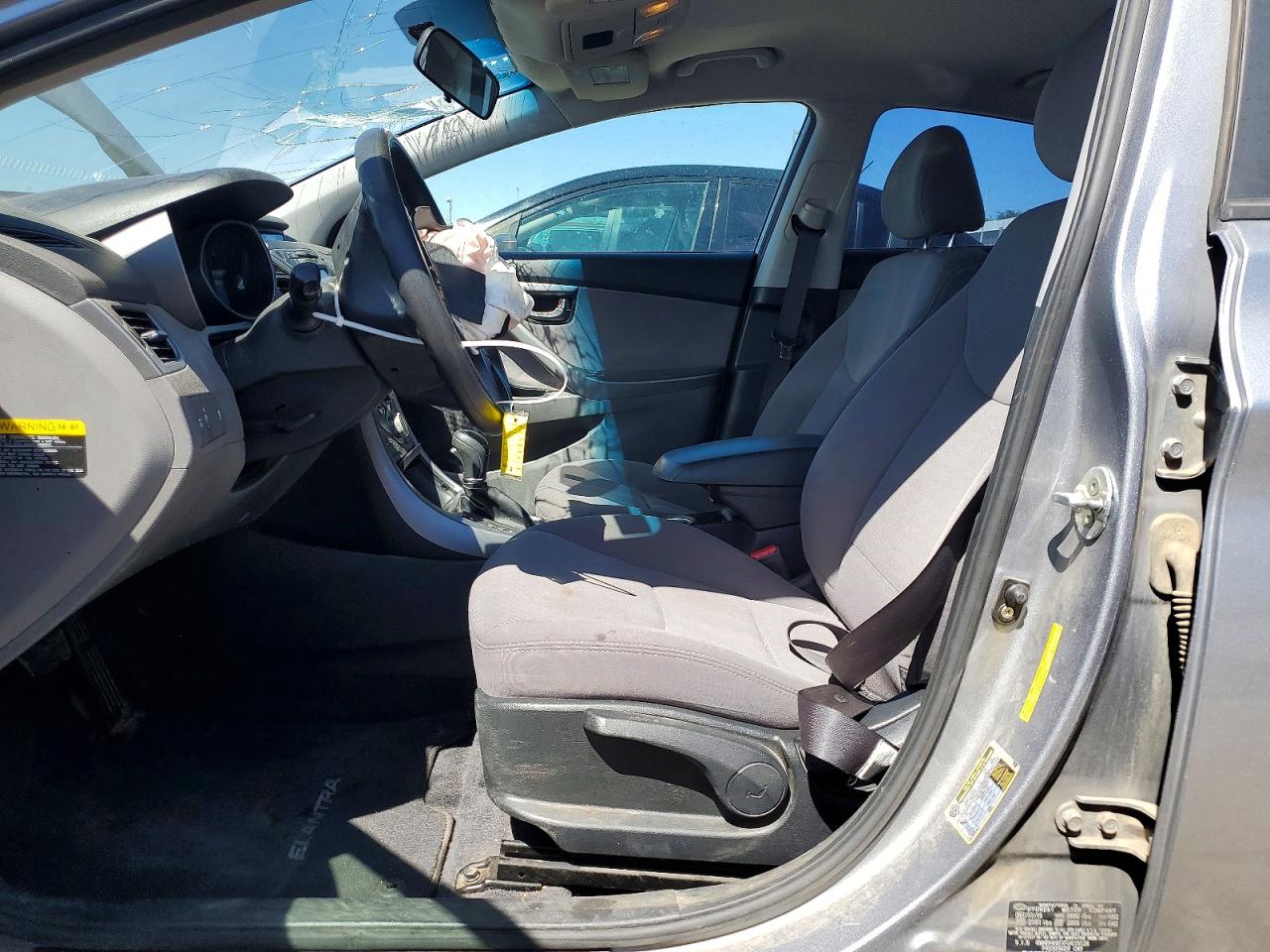 2015 Hyundai Elantra Silver vin: KMHDH4AEXFU419126
