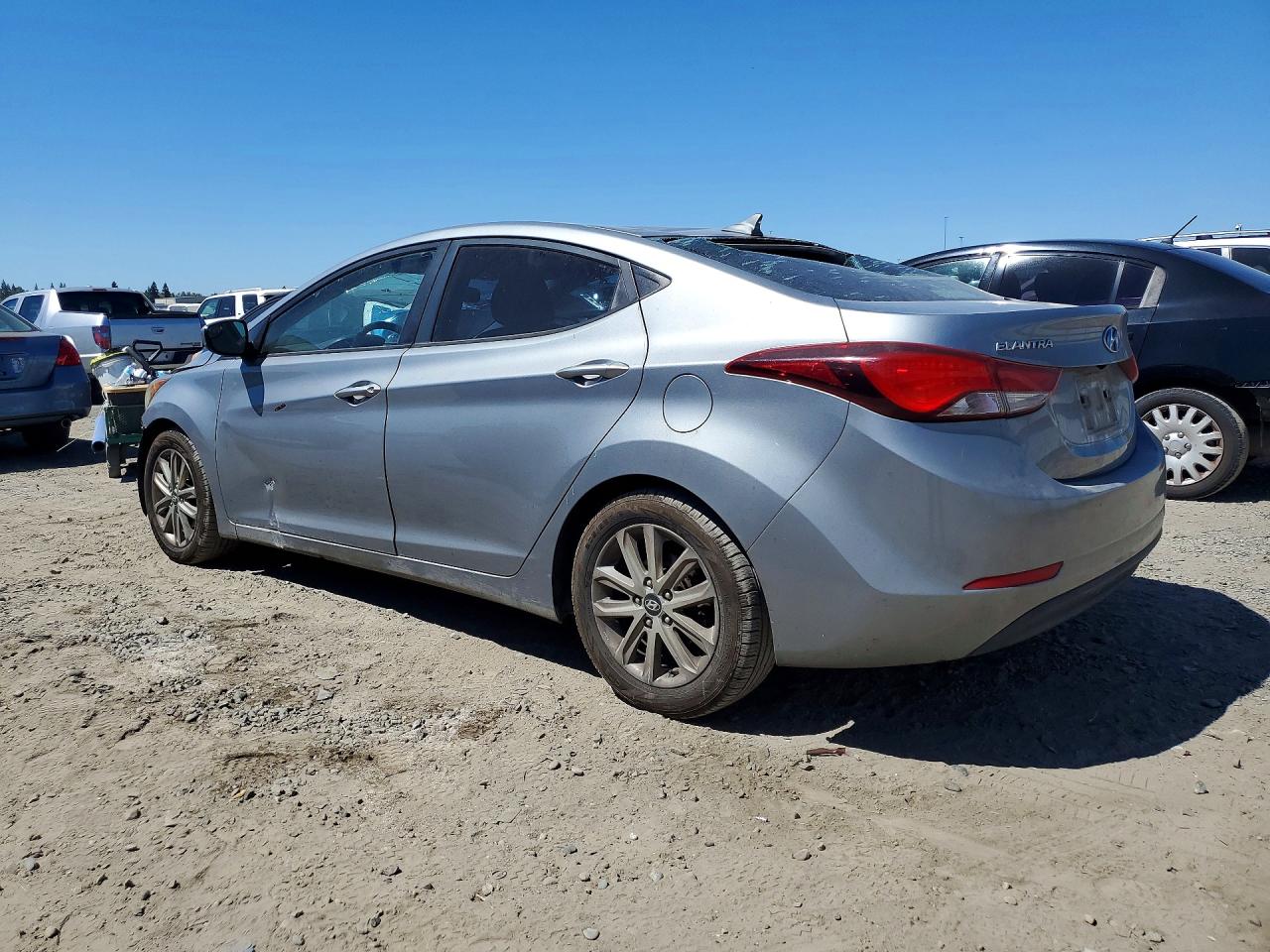 2015 Hyundai Elantra Silver vin: KMHDH4AEXFU419126