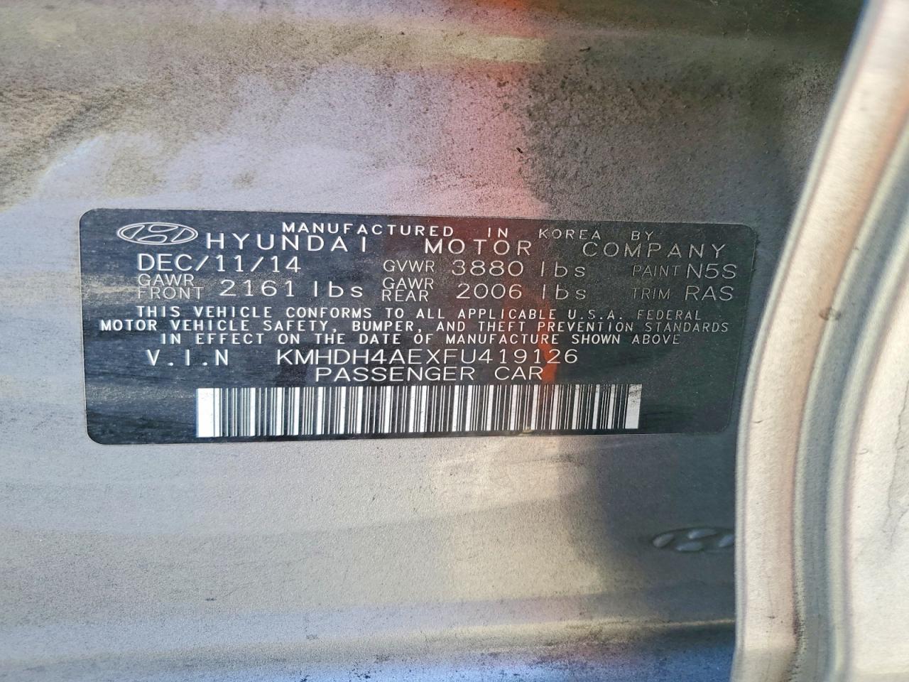 2015 Hyundai Elantra Silver vin: KMHDH4AEXFU419126