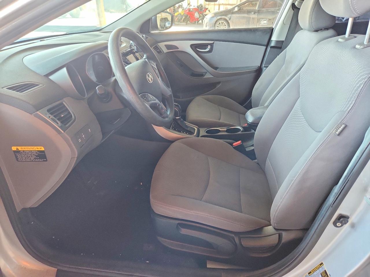 2015 Hyundai Elantra Se Silver vin: KMHDH4AEXFU421068