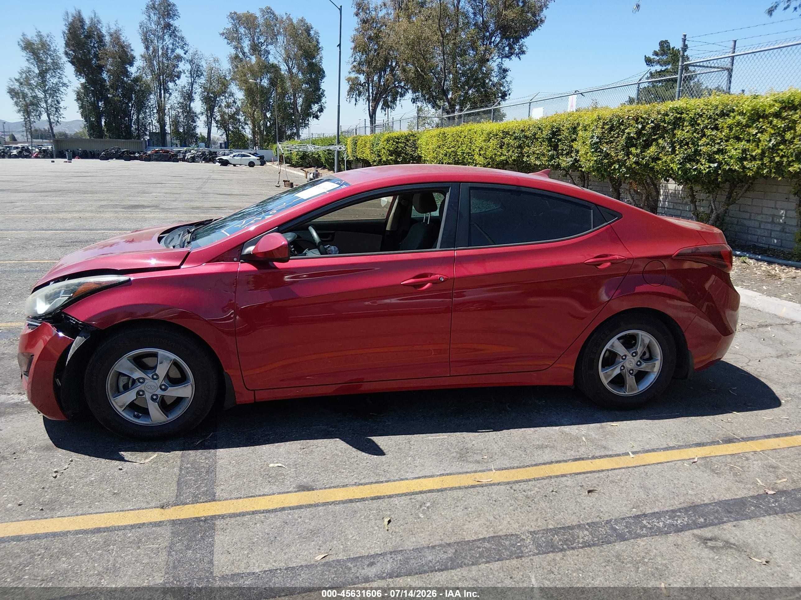 2015 Hyundai Elantra Se Red vin: KMHDH4AEXFU426125