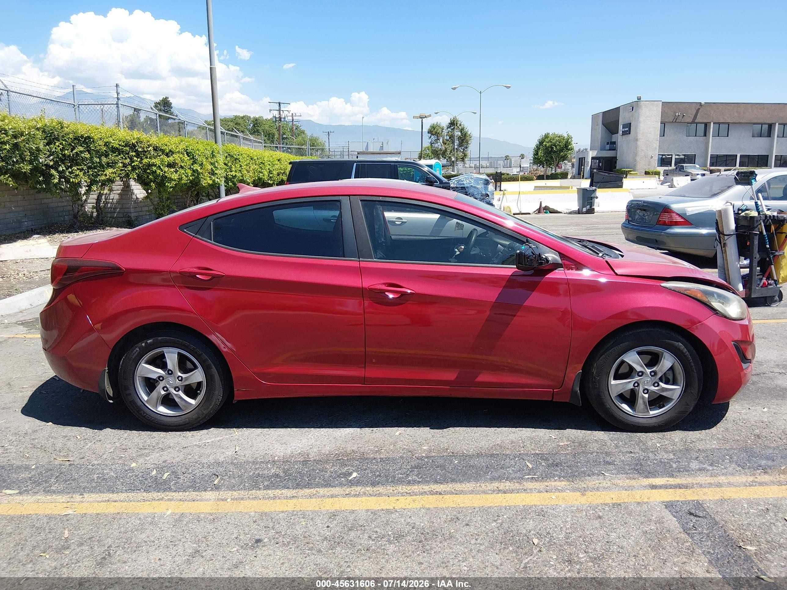 2015 Hyundai Elantra Se Red vin: KMHDH4AEXFU426125