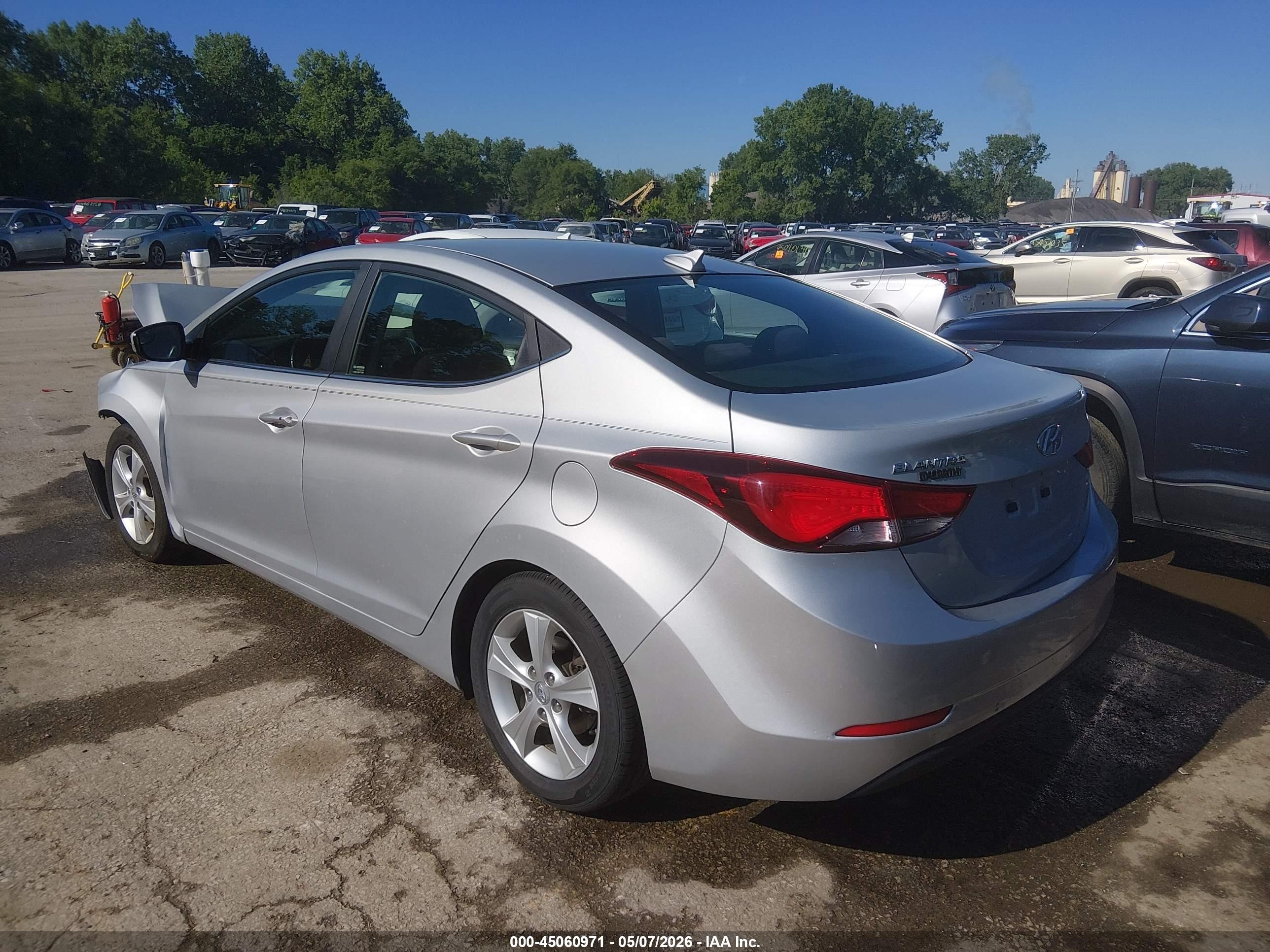 2016 Hyundai Elantra Value Edition Серебряный vin: KMHDH4AEXGU579413
