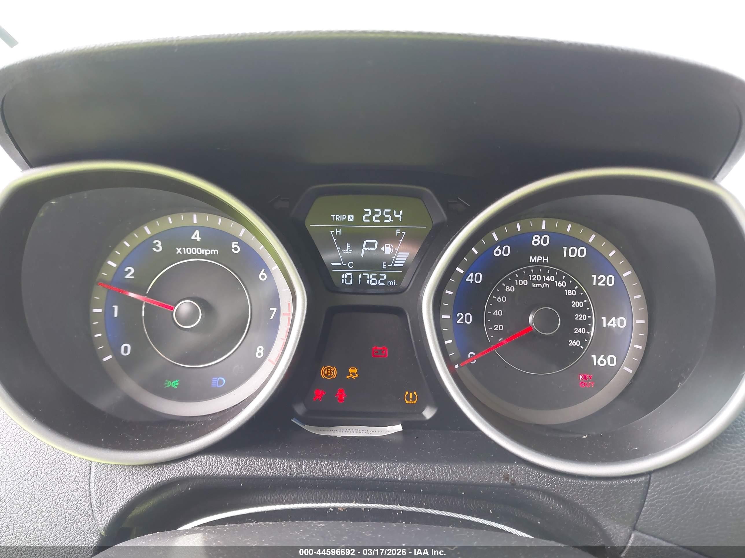 2014 Hyundai Elantra Sport Silver vin: KMHDH4AH2EU167025
