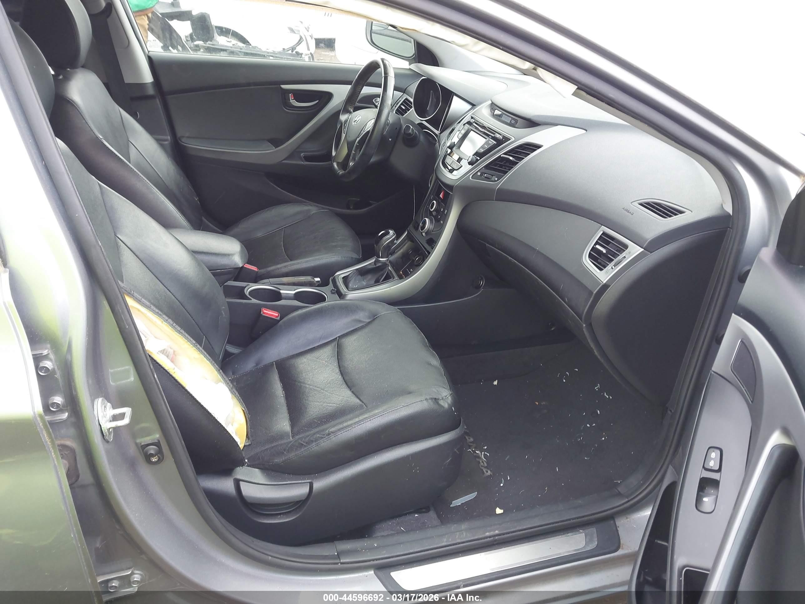 2014 Hyundai Elantra Sport Silver vin: KMHDH4AH2EU167025