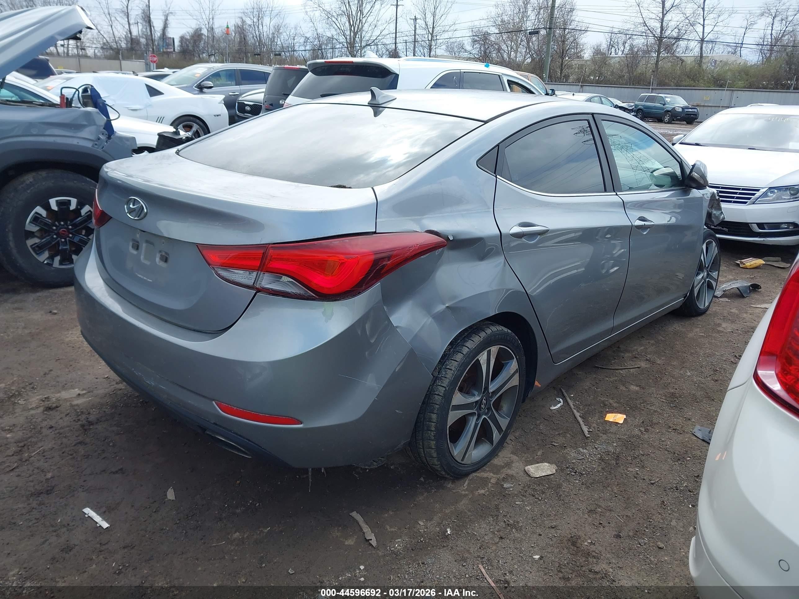 2014 Hyundai Elantra Sport Silver vin: KMHDH4AH2EU167025